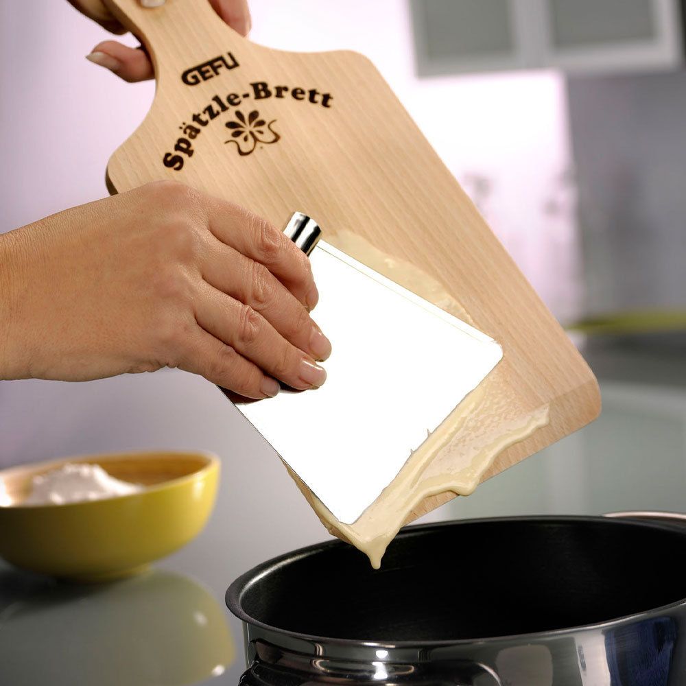 Gefu - PANELO spaetzle board, beech Gefu - PANELO spaetzle board, beech