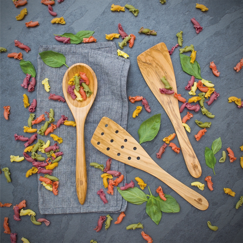 Berard spoon small, olive wood - Terra, 30cm Berard spoon small, olive wood - Terra, 30cm