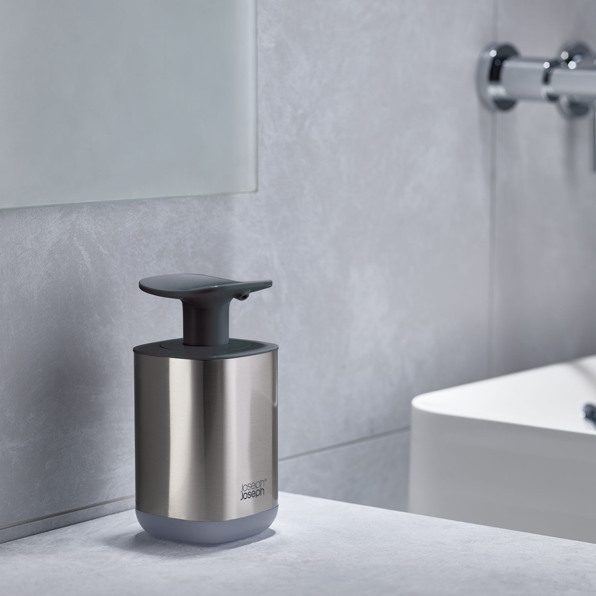 Joseph Joseph - Presto™ Steel Hygienischer Seifenspender