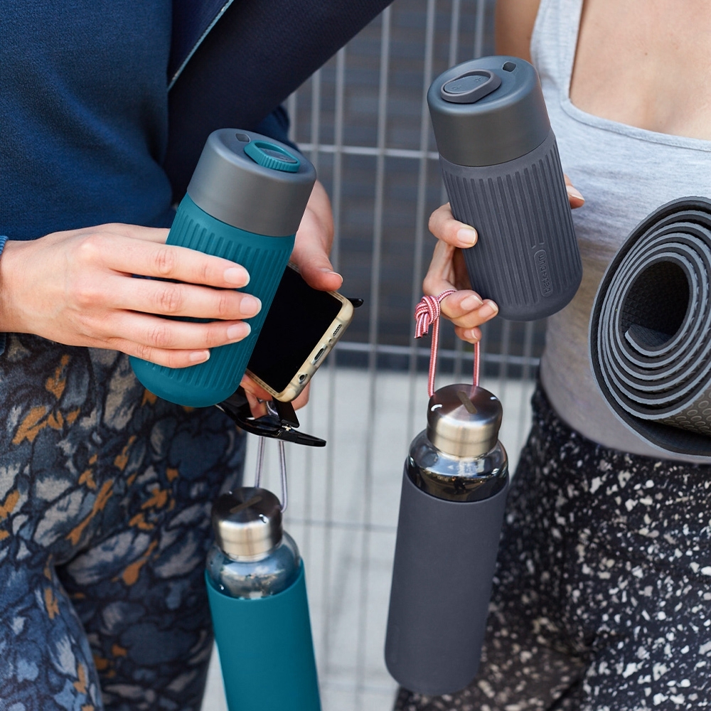 black+blum - Glas To-Go Becher, 340 ml