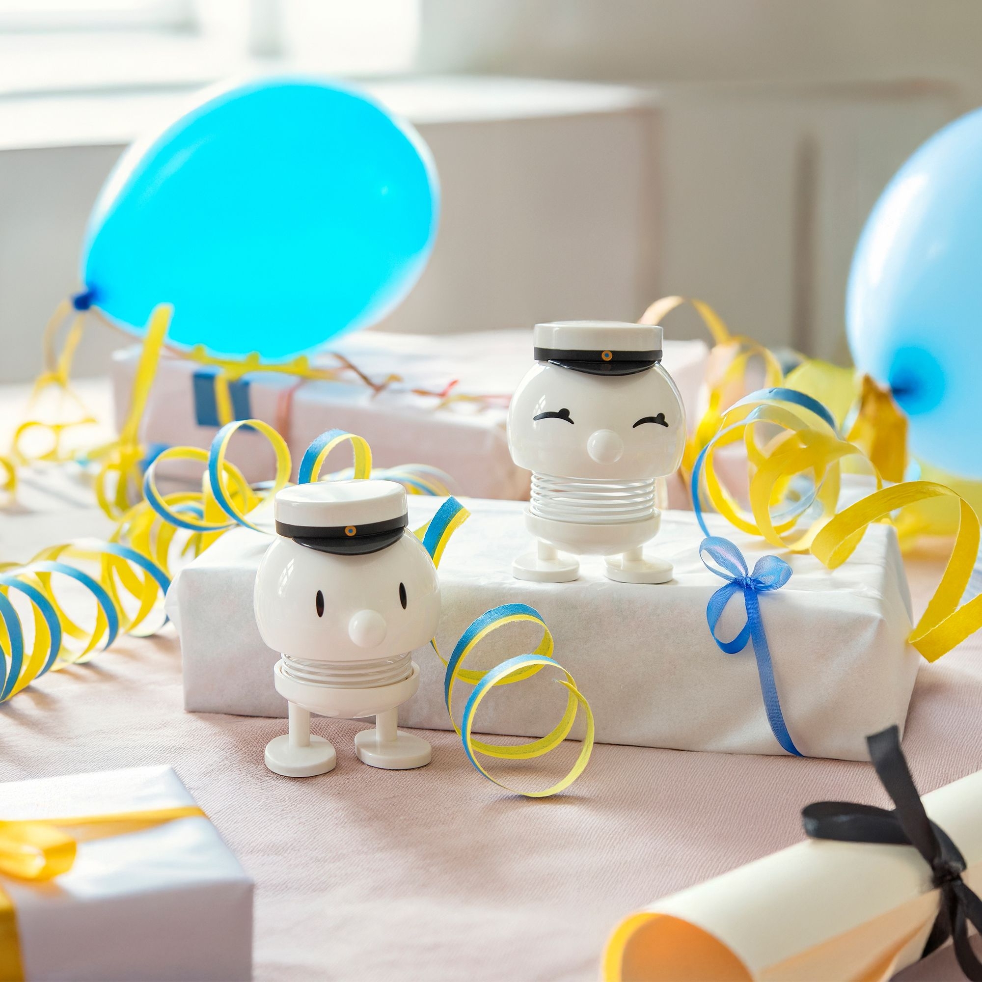 Hoptimist - Swedish Student Bumble - White - S