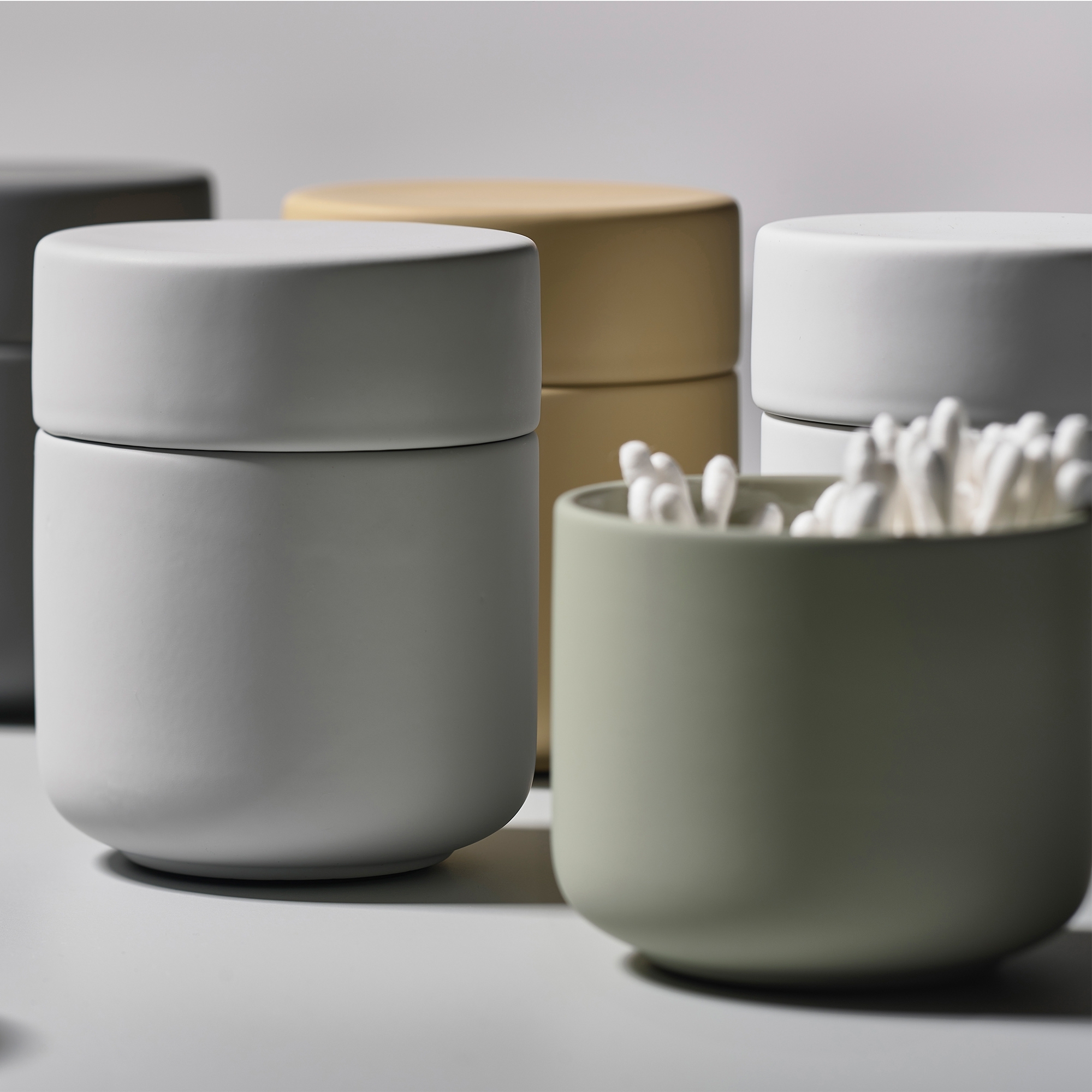 Zone - Ume Jar with Lid - Black