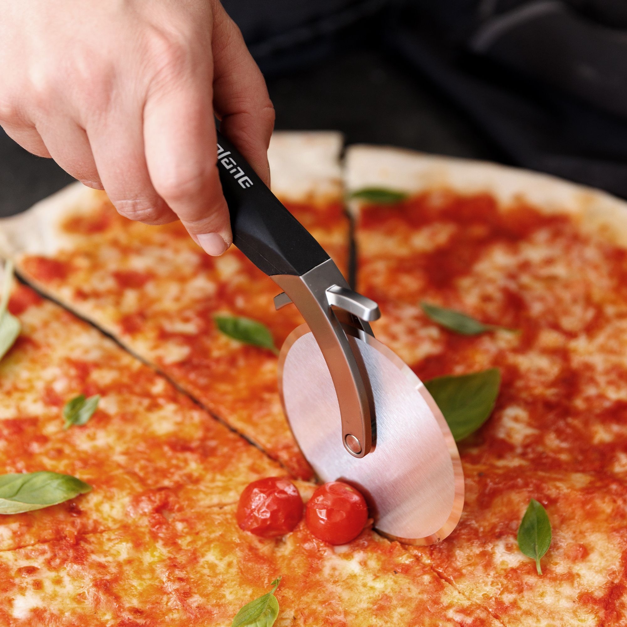 Microplane - Pizza Cutter Professional