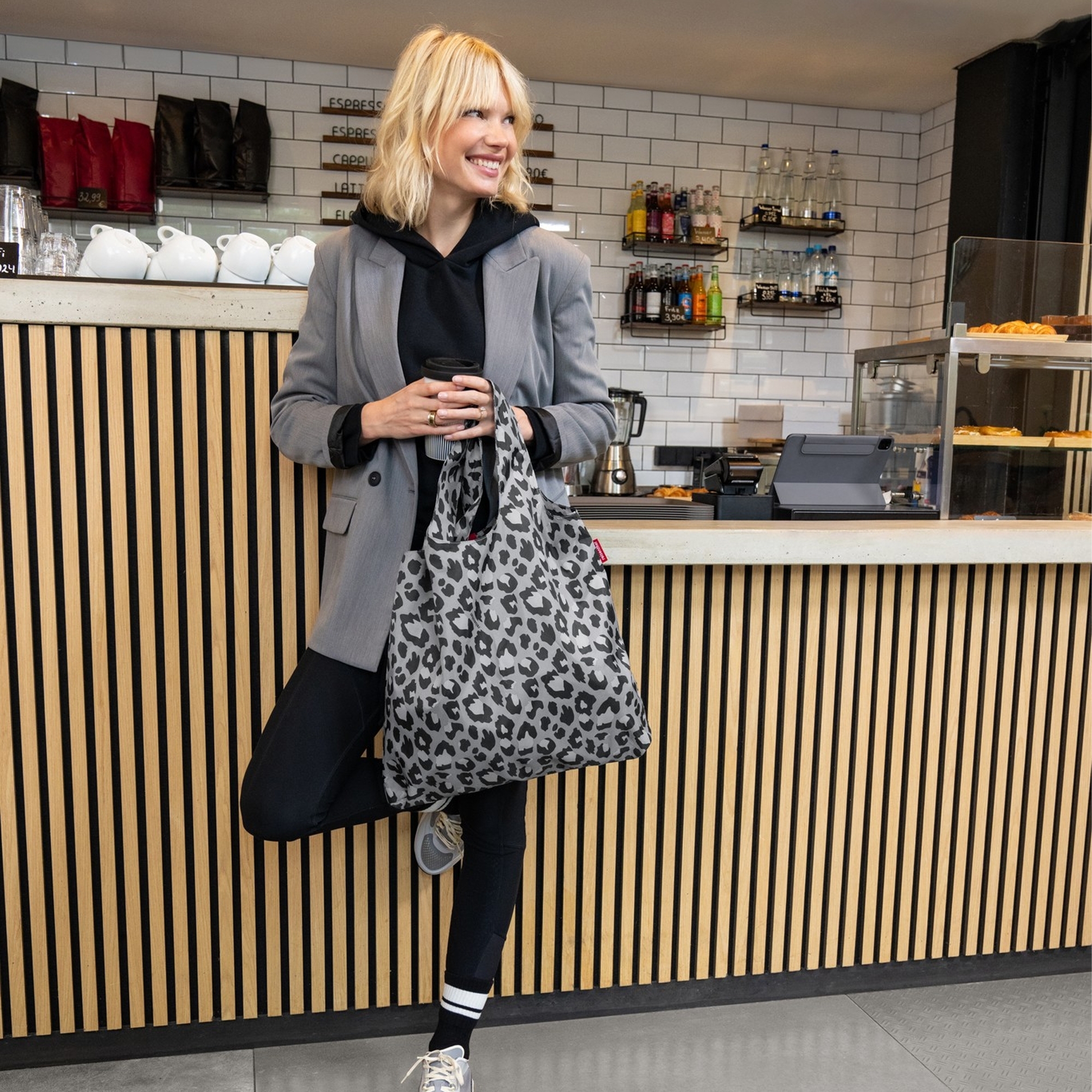 reisenthel - mini maxi shopper - leo nero reisenthel - mini maxi shopper - leo nero