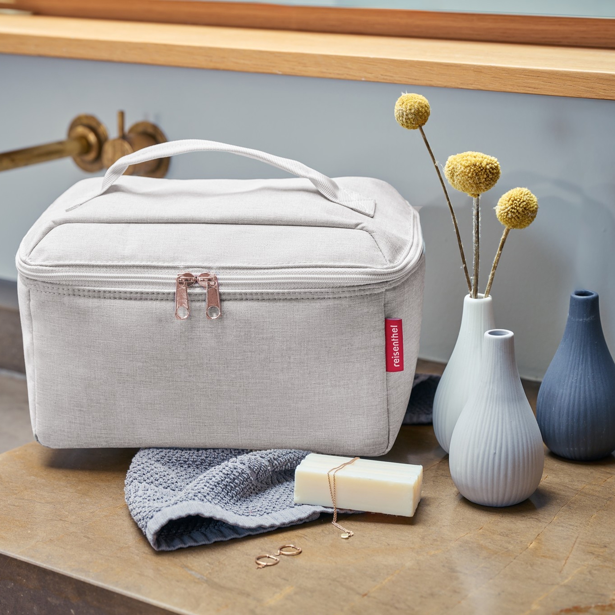 reisenthel - beautycase - twist sky rose reisenthel - beautycase - twist sky rose