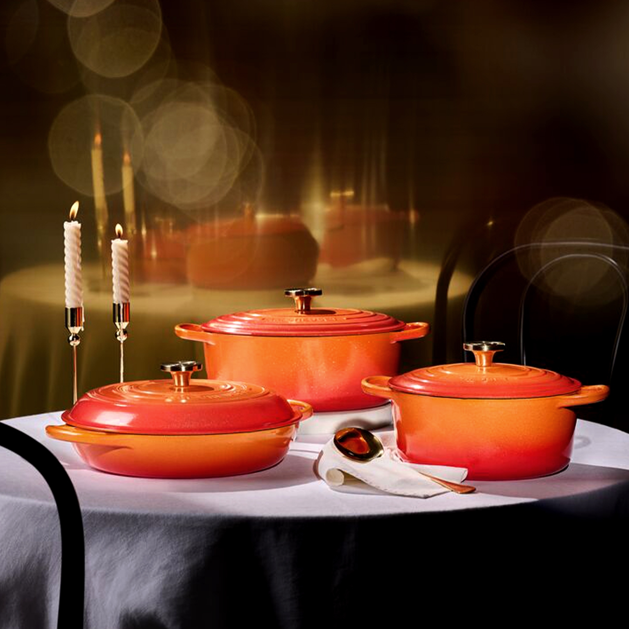 Le Creuset - Signature roasting pan oval 29 cm - FLAMME DORÉE Le Creuset - Signature roasting pan oval 29 cm - FLAMME DORÉE