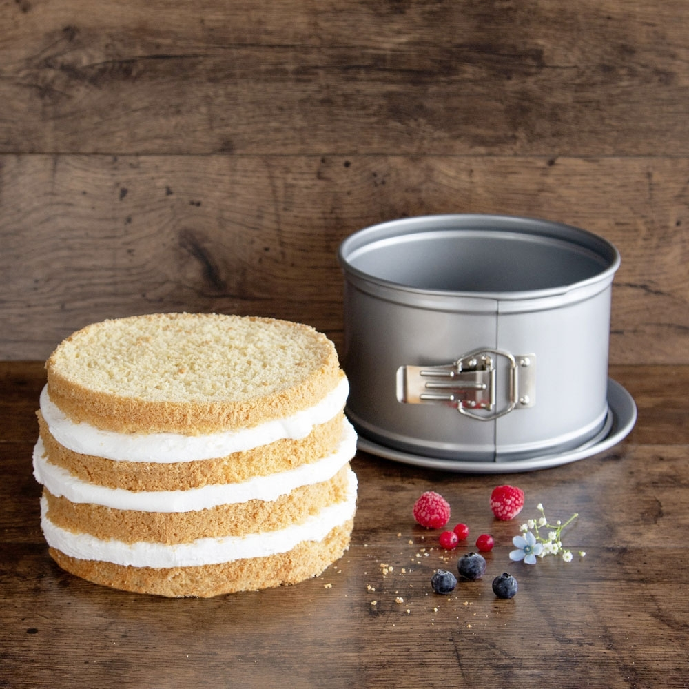 Städter - We-Love-Baking springform pan ø 18 cm / H 10.5 cm - flat bottom