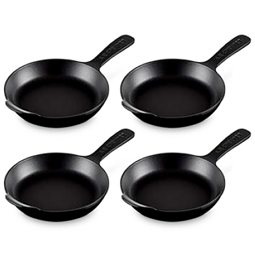 Le Creuset - Mini serving pan set of 4 - Black matt - Gourmand Collection Le Creuset - Mini serving pan set of 4 - Black matt - Gourmand Collection