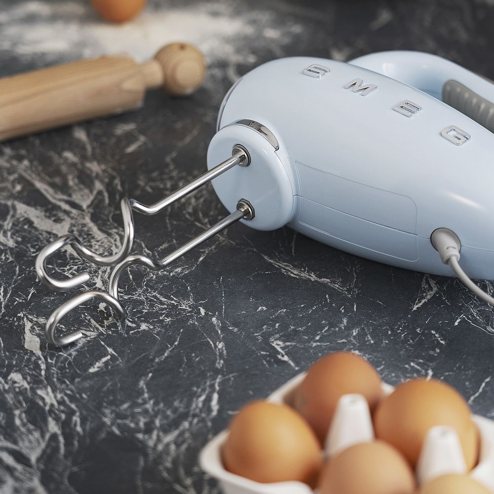 Smeg - Hand mixer - design line style The 50 ° years Smeg - Hand mixer - design line style The 50 ° years