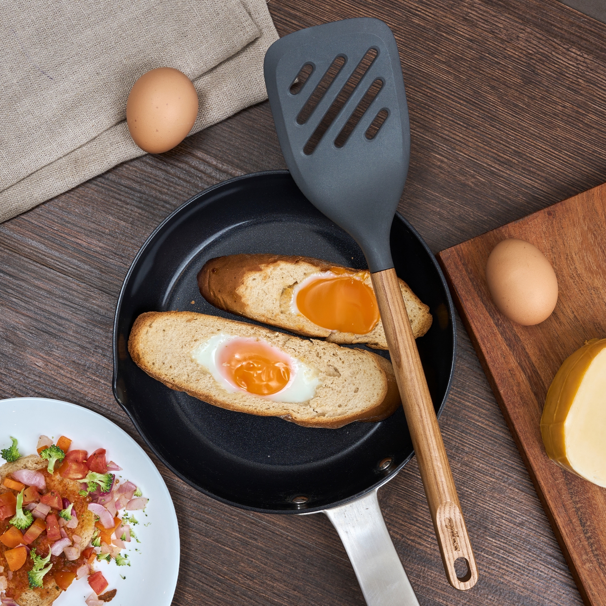 Zyliss - Slotted Spatula | Oak Wood