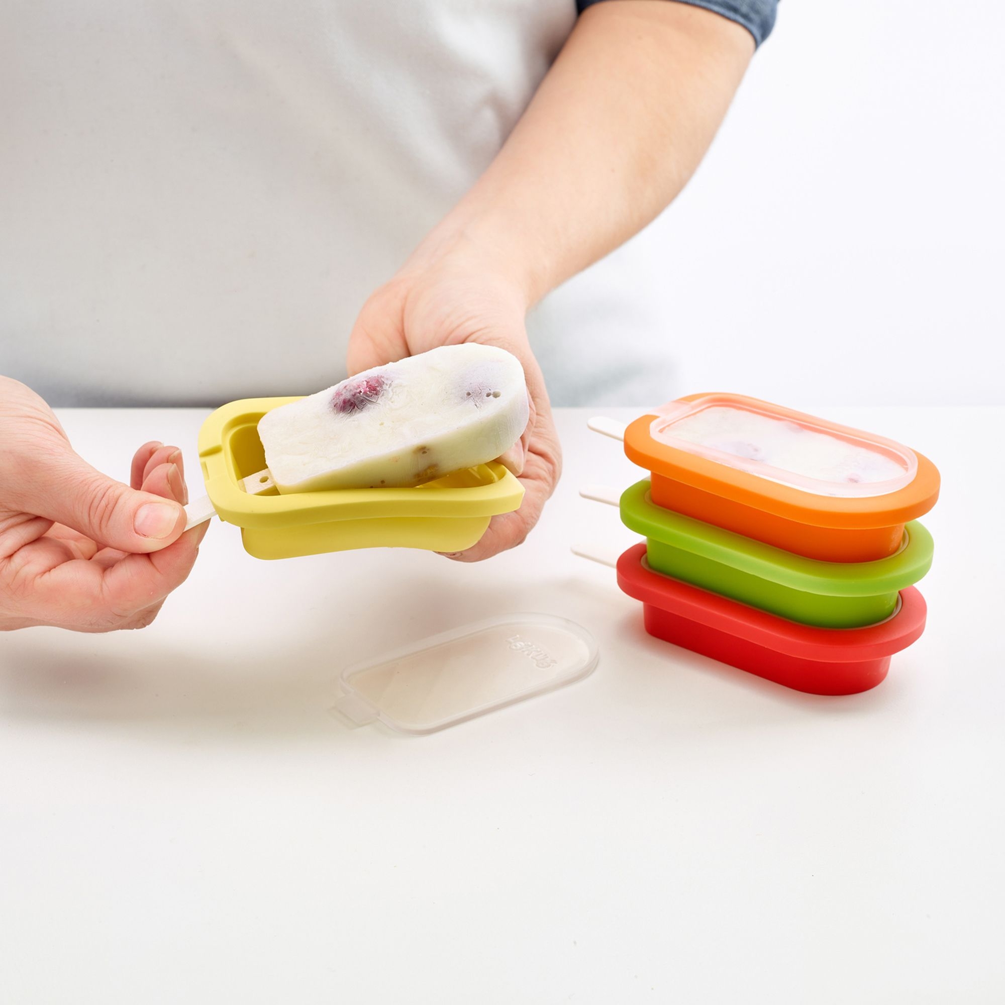 Lékué - Stackable mini popsicle molds, set of 4 colored