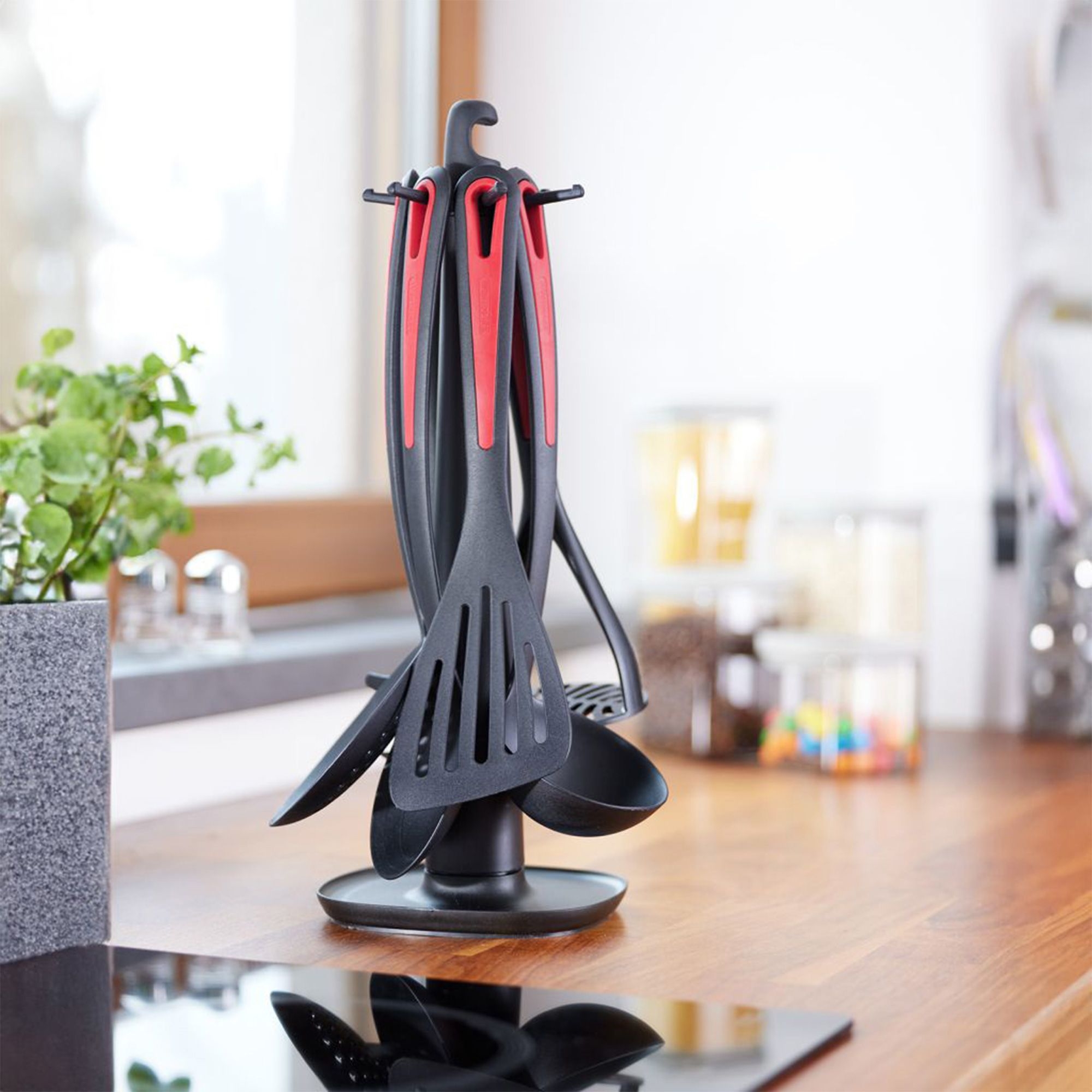 Westmark - Rotating stand with kitchen utensils »Gallant«, set 7 pcs