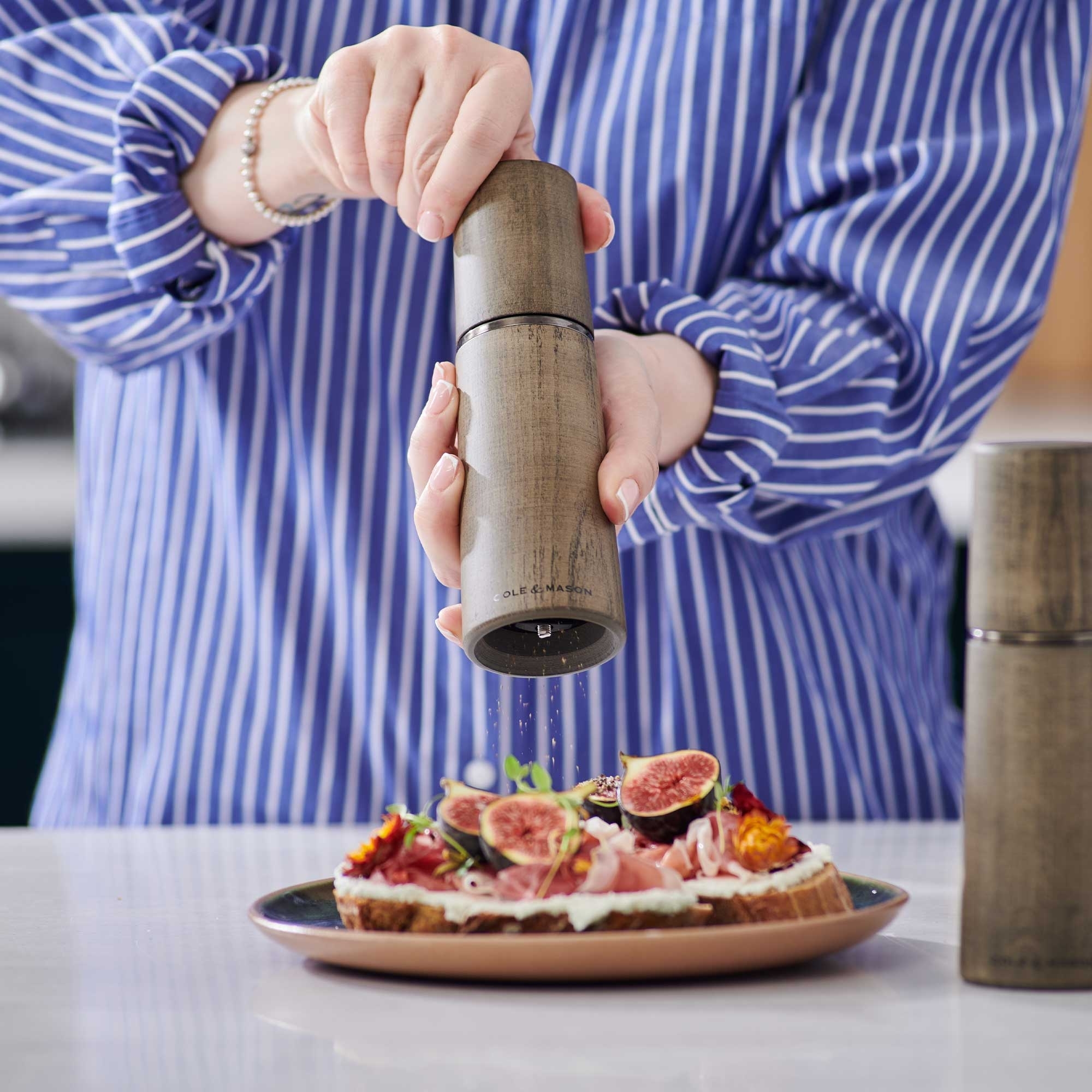 COLE & MASON - Marlow Salt & Pepper Mill | Stained Gray