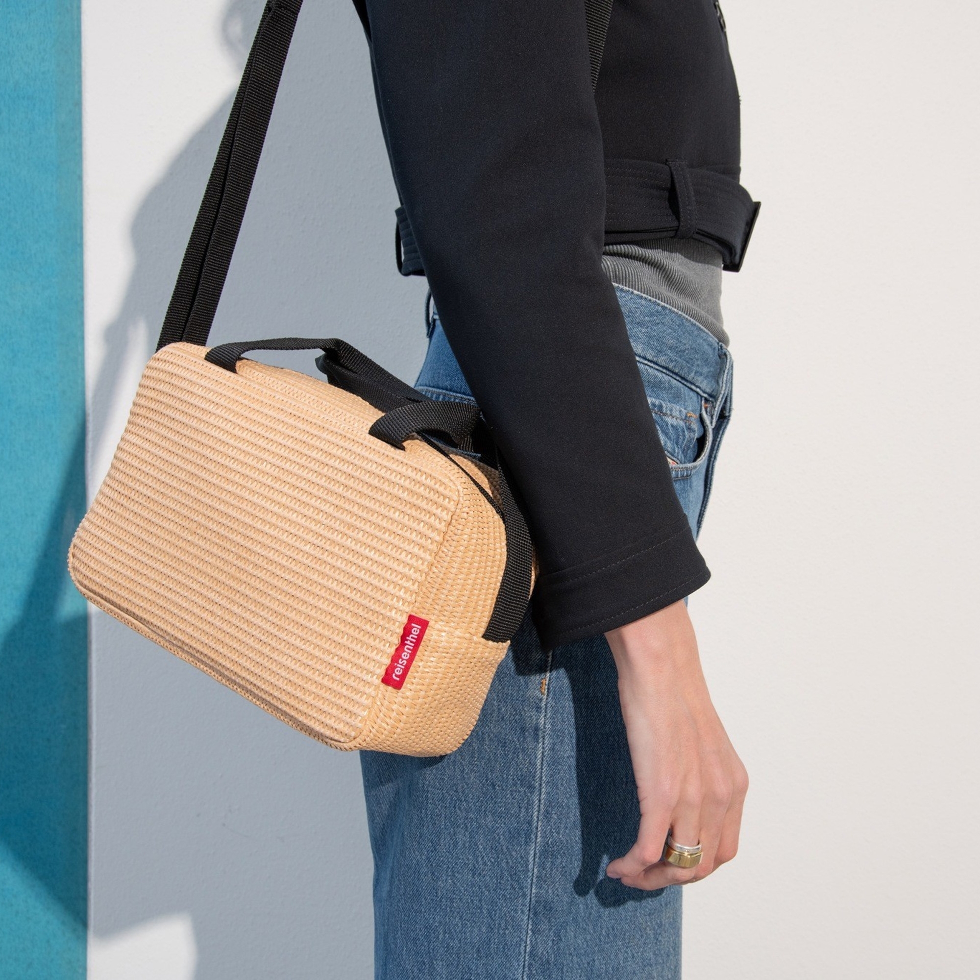 reisenthel - coolerbag to-go - raffia black reisenthel - coolerbag to-go - raffia black