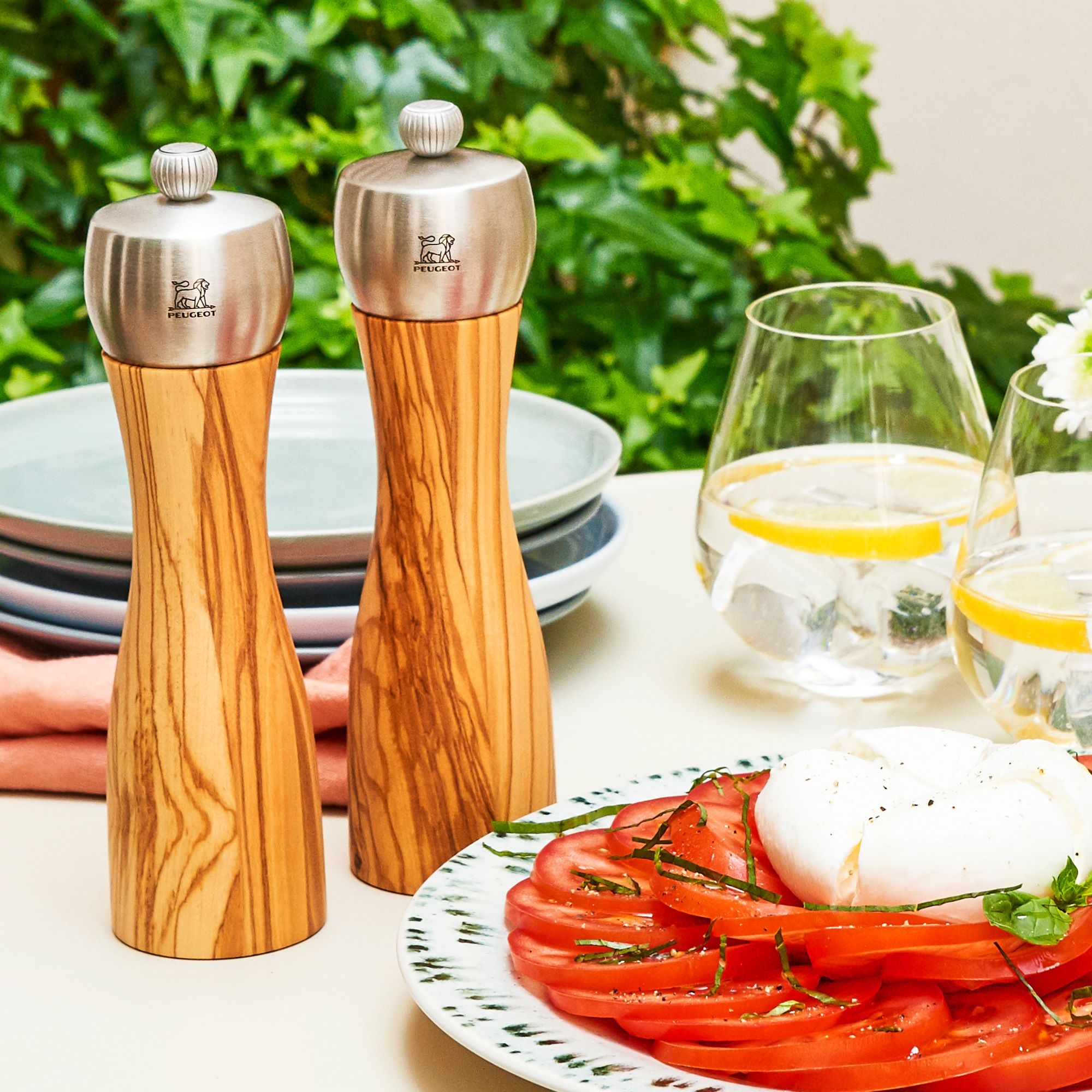 PSP Peugeot - Pepper or Salt Mill - Fidji Olive wood
