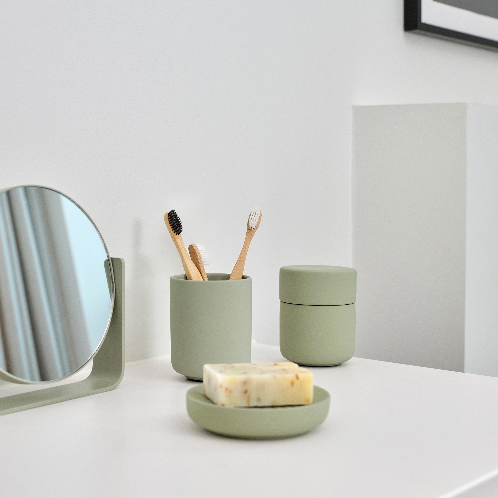 Zone - Ume Gefäß mit Deckel - Eucalyptus Green