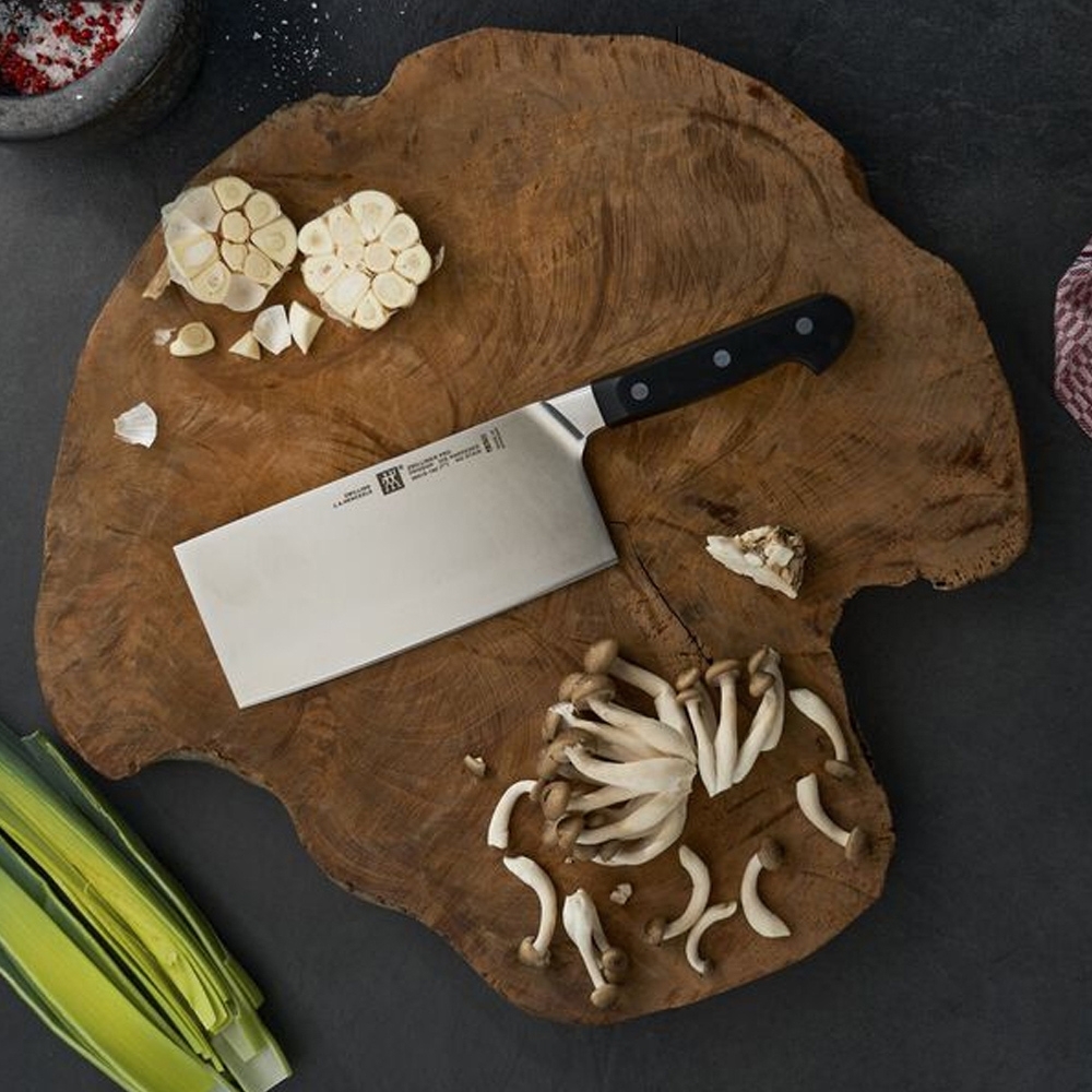 ZWILLING - Chinesisches Kochmesser | Pro | 18 cm ZWILLING - Chinesisches Kochmesser | Pro | 18 cm