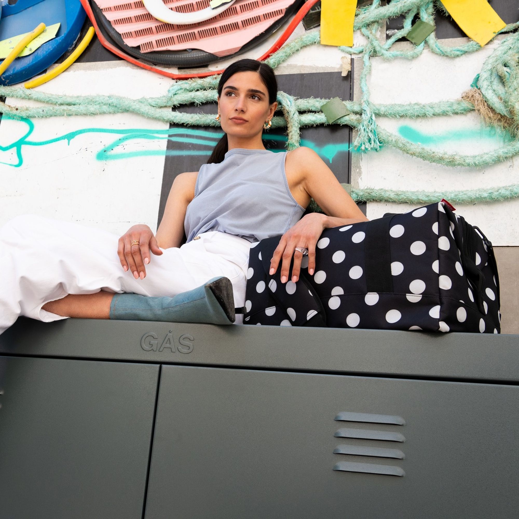 reisenthel - allrounder M - dots white reisenthel - allrounder M - dots white