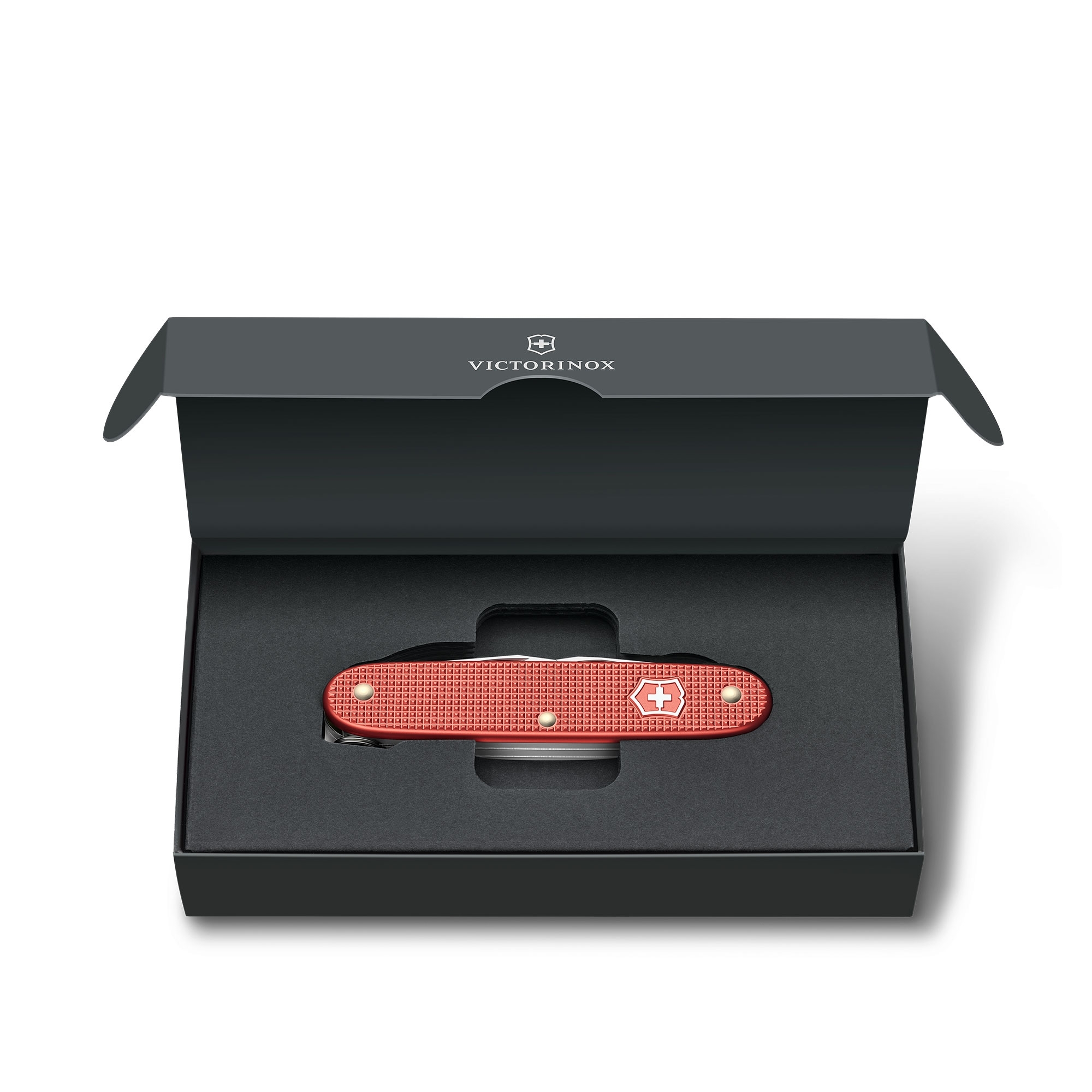 Victorinox - Pioneer X, 93 mm, Alox Limited Edition 2025, Stone Red Victorinox - Pioneer X, 93 mm, Alox Limited Edition 2025, Stone Red