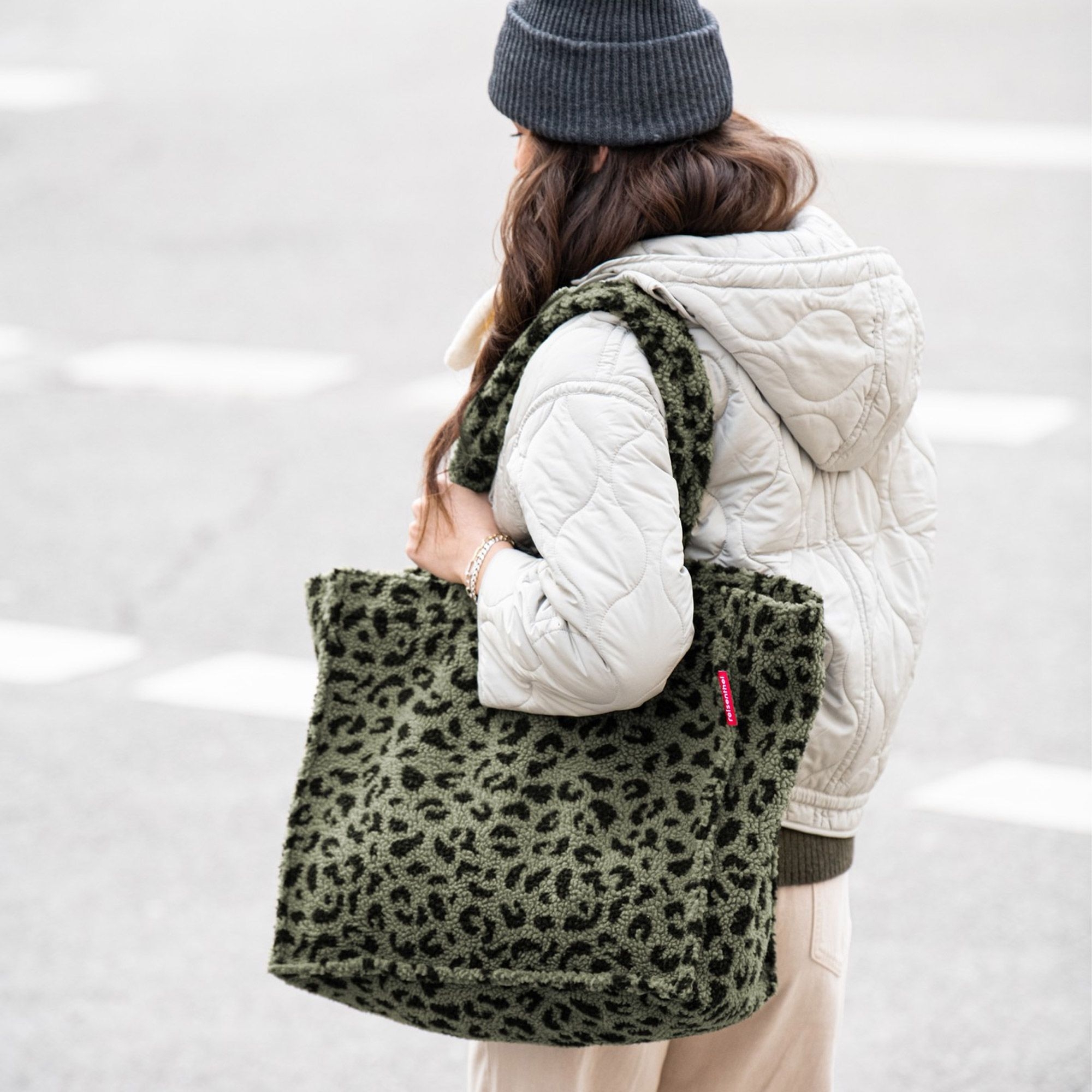 reisenthel - softshopper - teddy leo olive