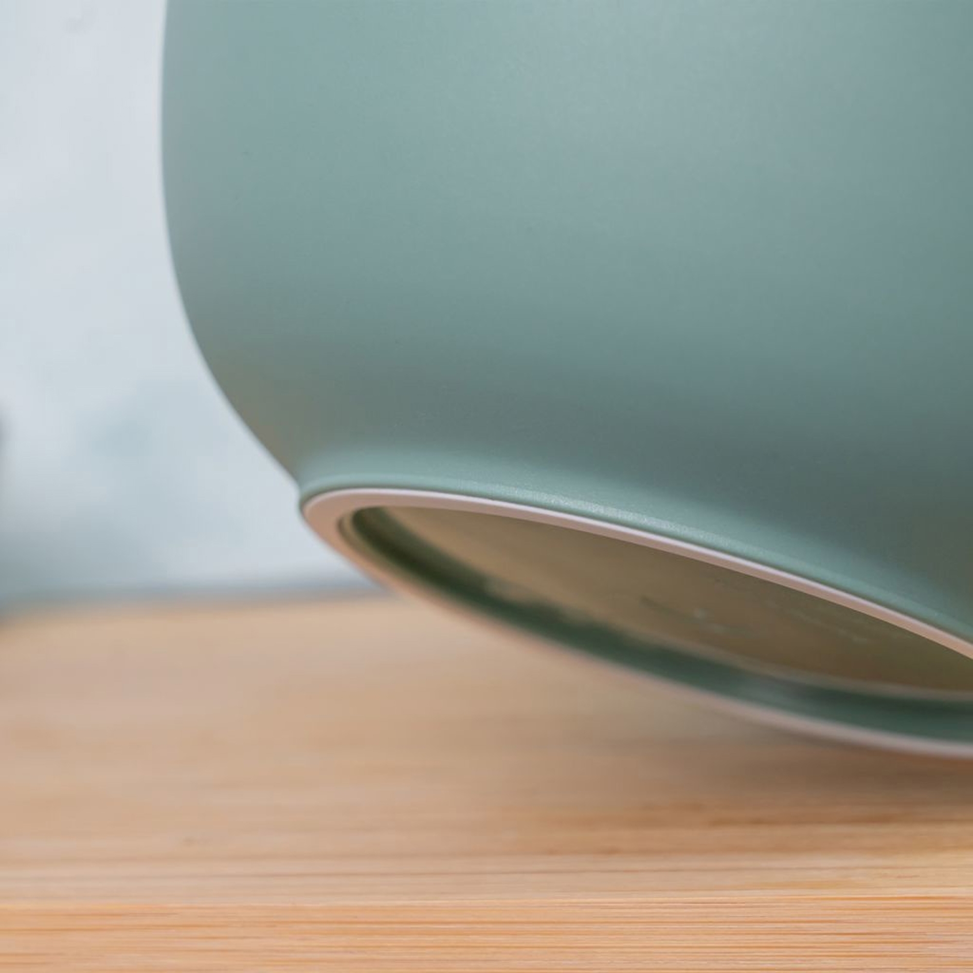 Westmark - Mixing Bowl with Two-Part Lid - 2,5 L - Mint Green/White