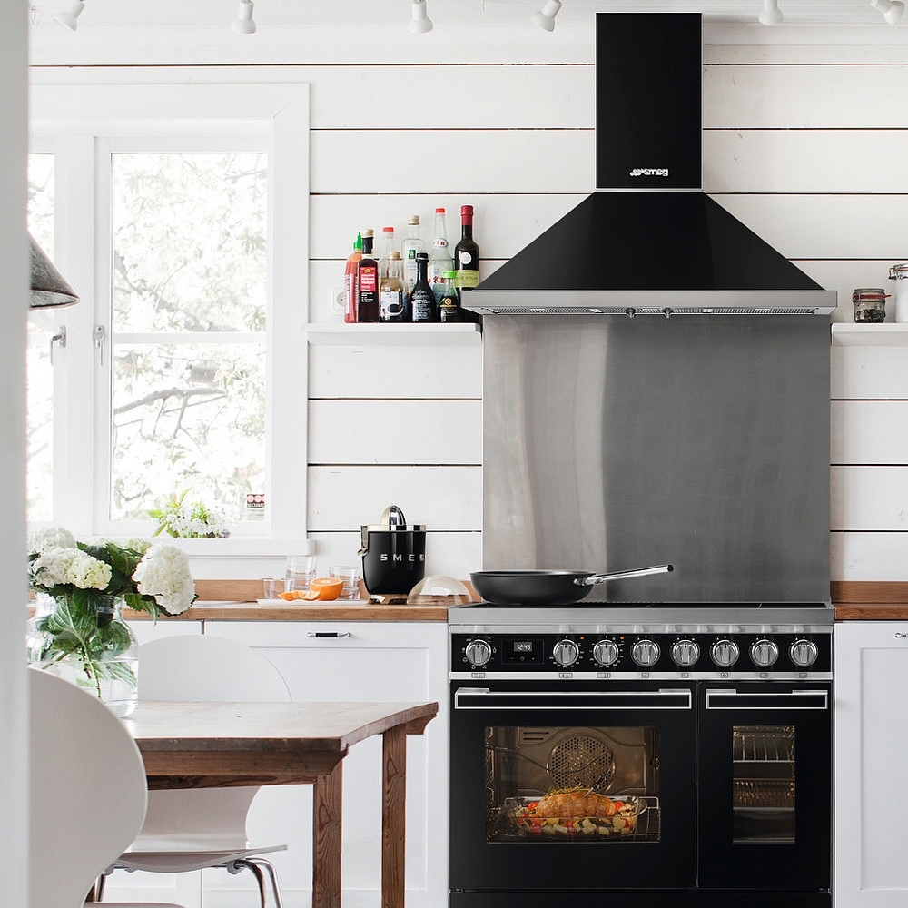 Smeg - juicer - design line style The 50 ° years black Smeg - juicer - design line style The 50 ° years black