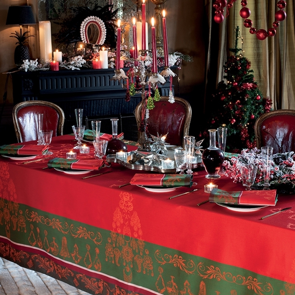Garnier-Thiebaut Tablecloth - Noel Baroque Rouge - GS - Different sizes