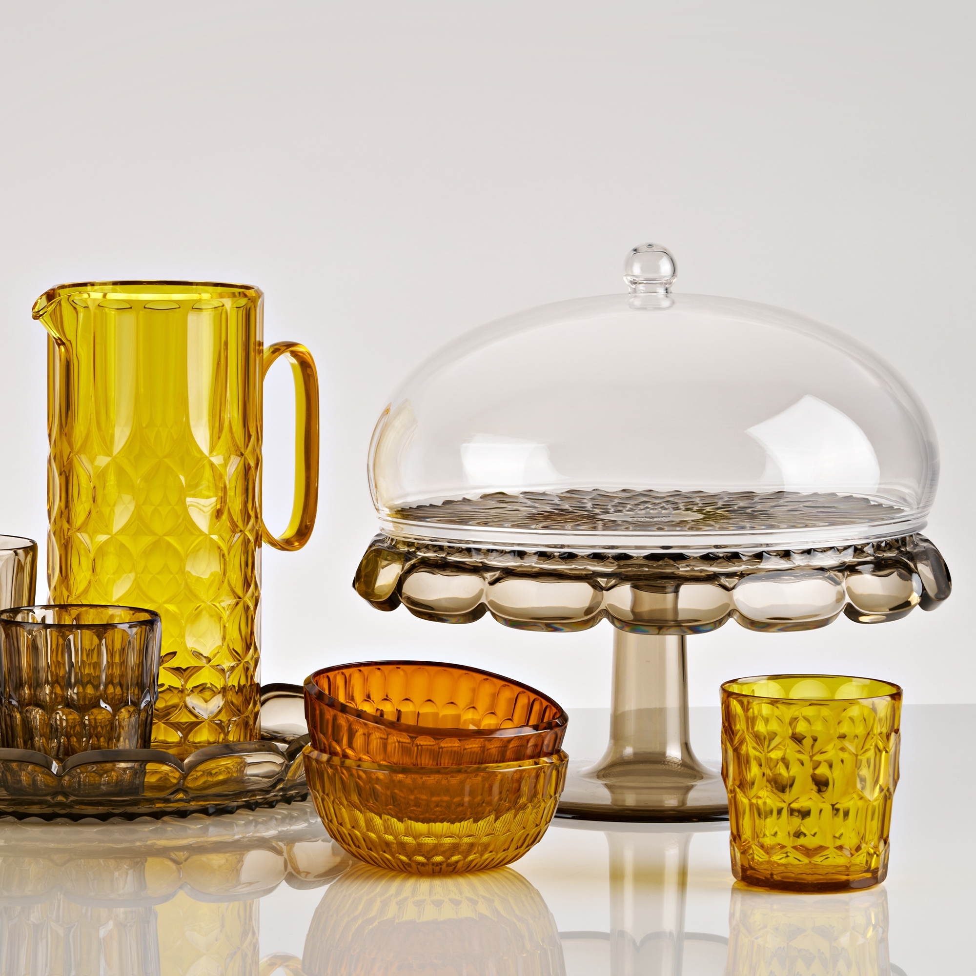 Guzzini - Kuchenplatte mit Fuss und Haube "Vanity"