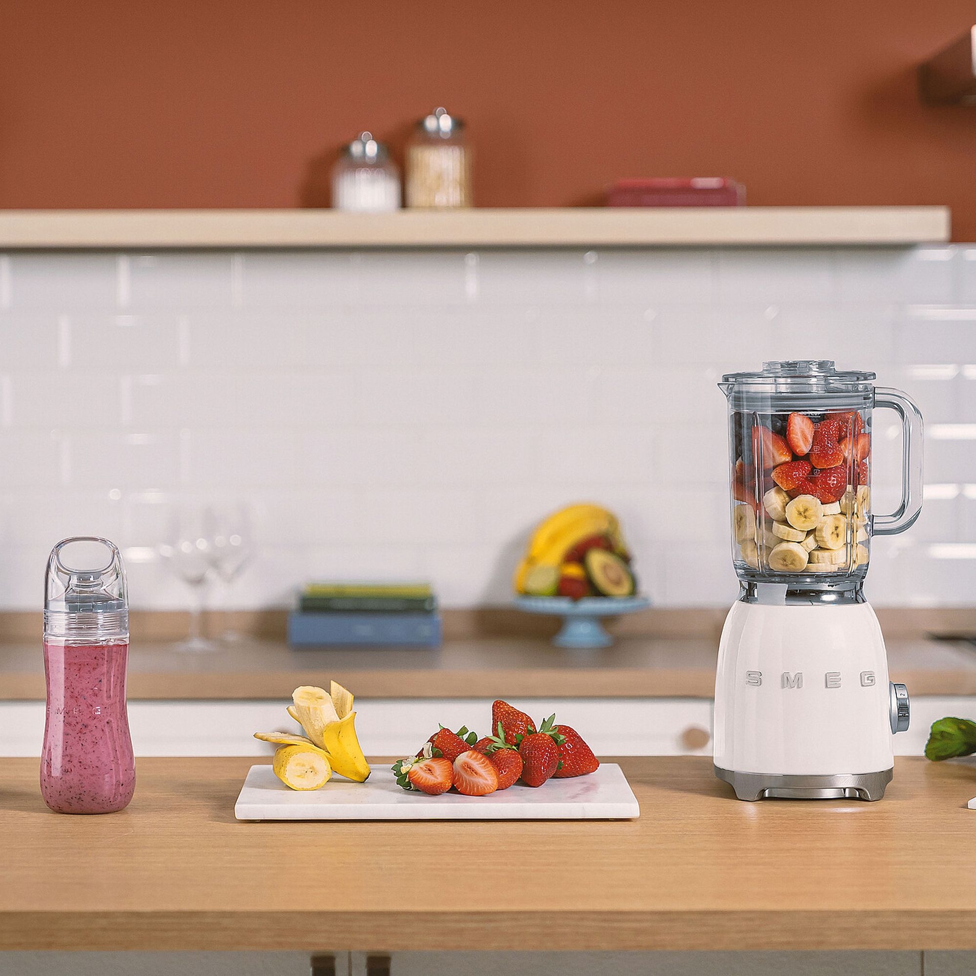 Smeg - blender BLF03 - design line style The 50 ° years - white Smeg - blender BLF03 - design line style The 50 ° years - white