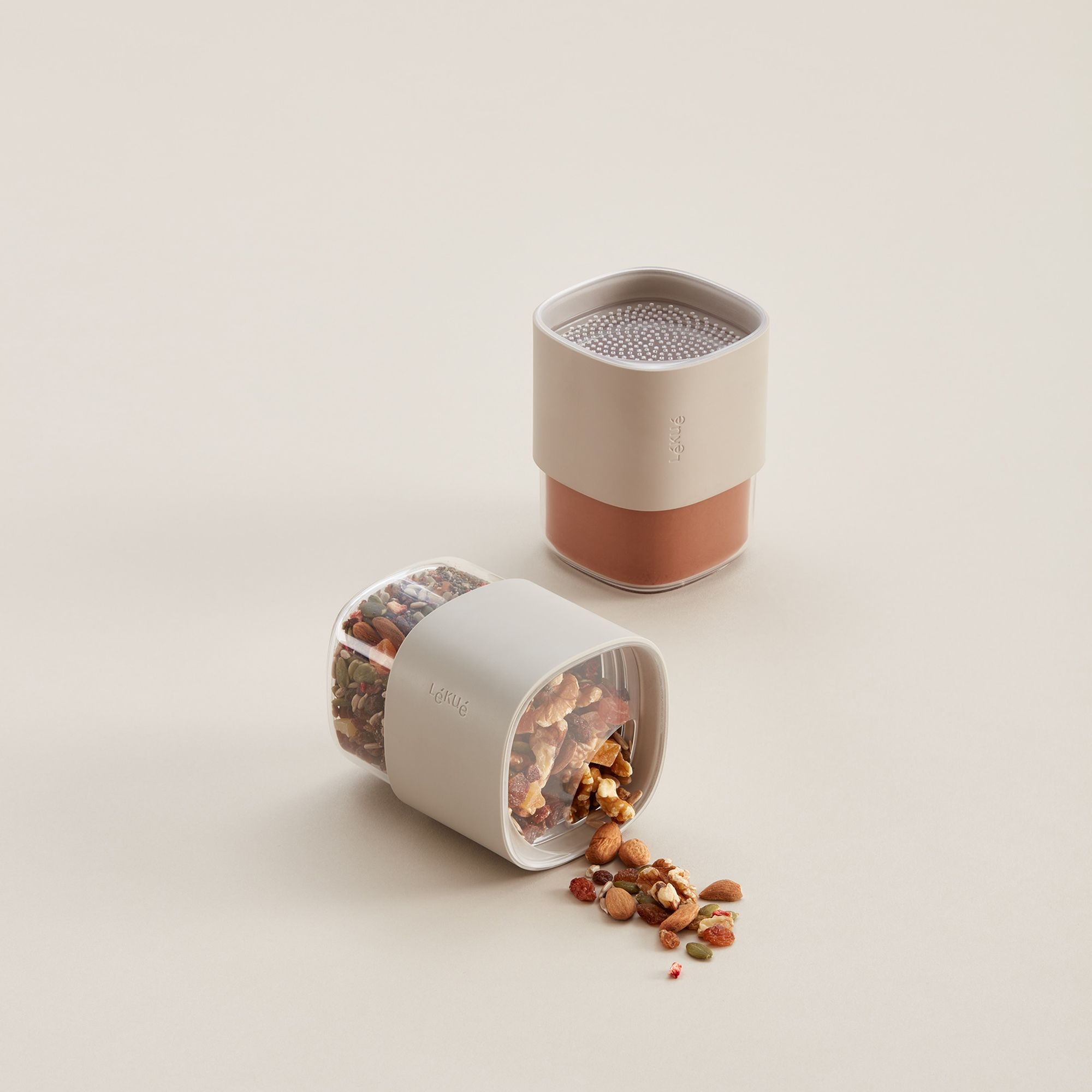 Lékué - “Flip Storage M” storage container, 600ml/ 850ml