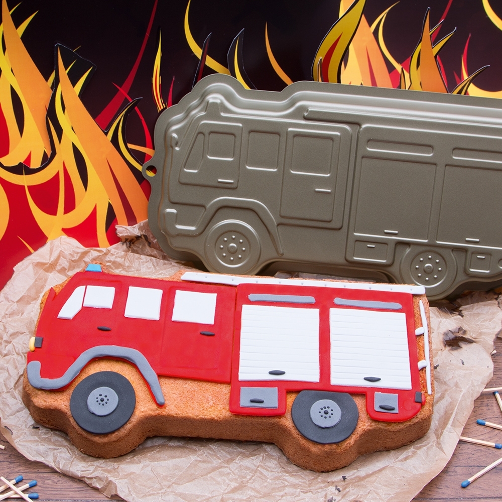 Städter - Cake mould Benny the fire engine - 33 x 17 x 4 cm - 1.500 ml Städter - Cake mould Benny the fire engine - 33 x 17 x 4 cm - 1.500 ml