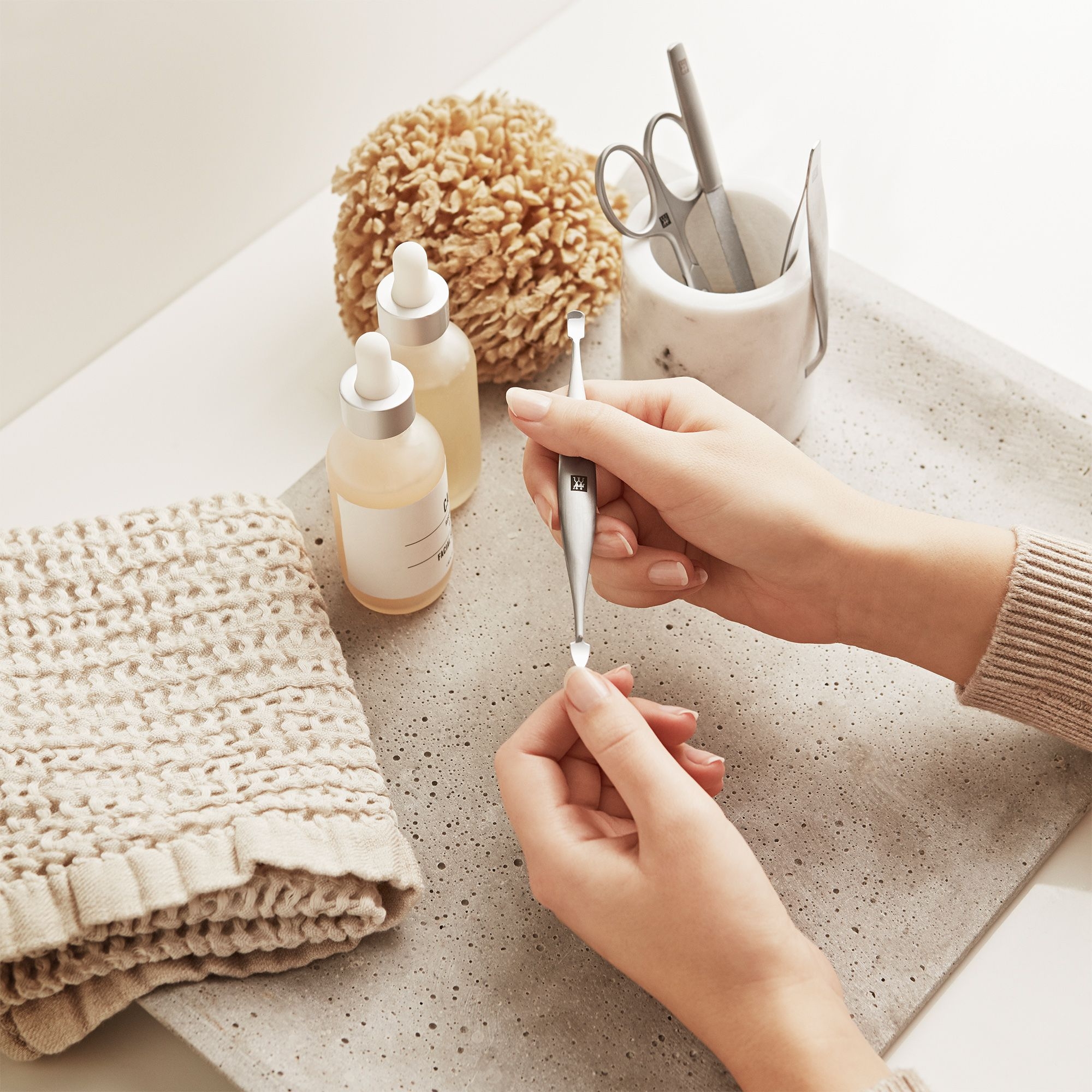 ZWILLING - 2-in-1 Manicure Tool