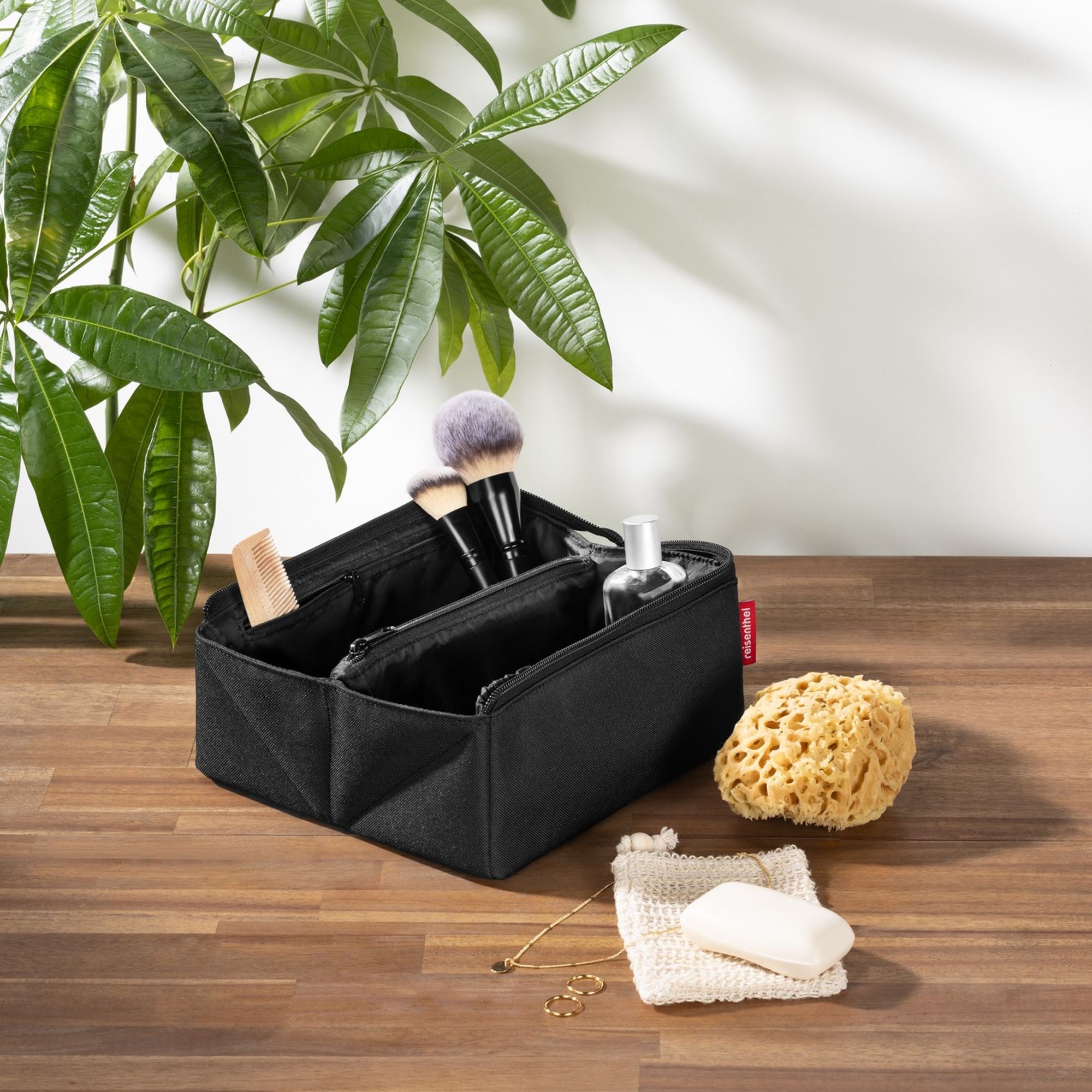 reisenthel - fold case - black reisenthel - fold case - black