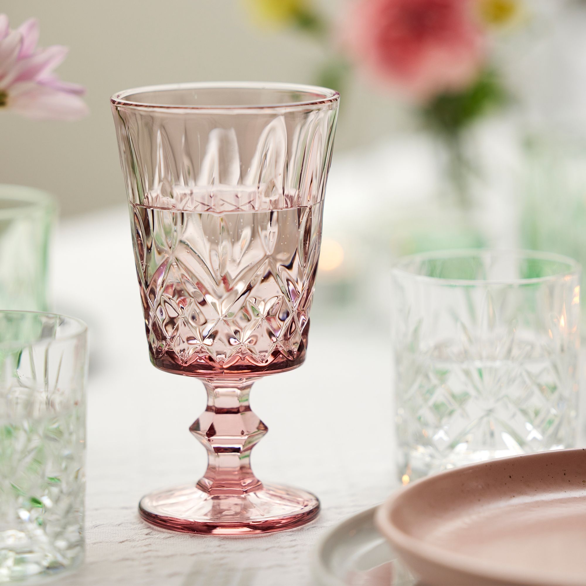 Lyngby glass -Sorrento - Wine glass - Pink - 4 pcs.