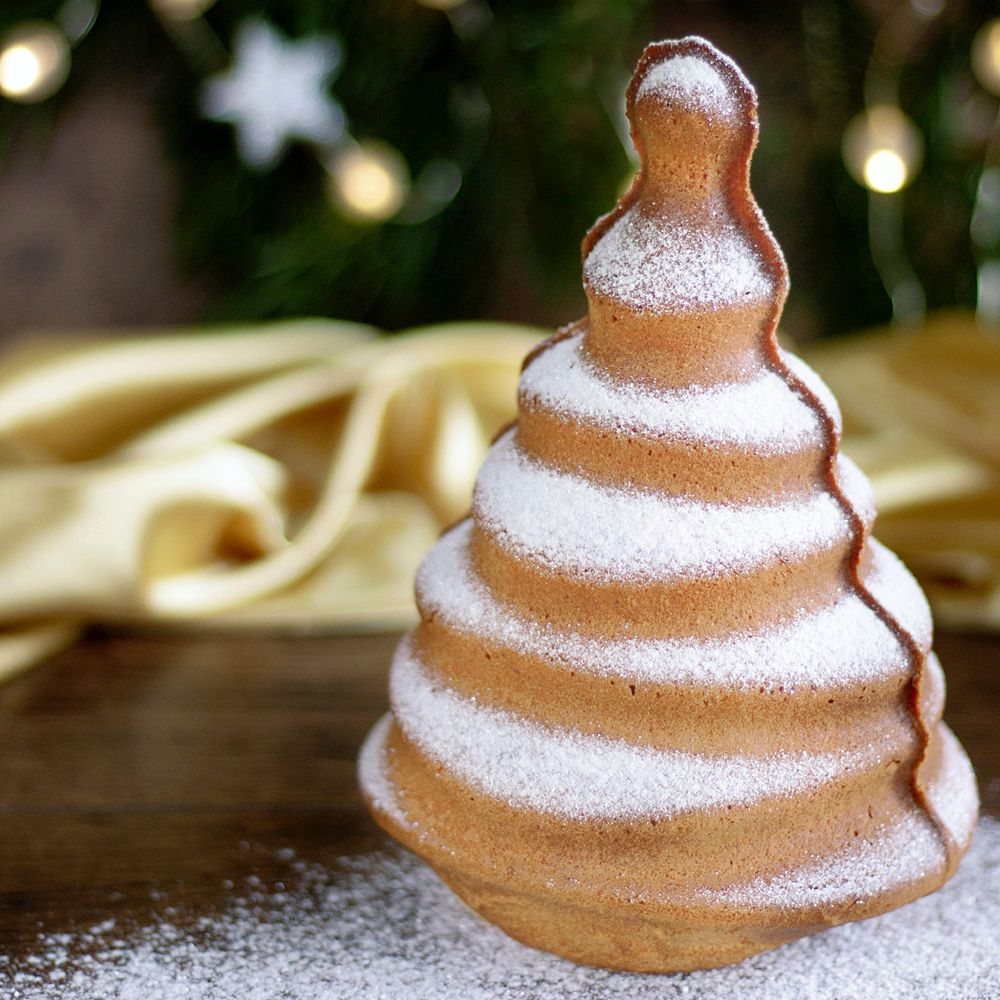 Städter - We-Love-Baking Fir tree - 19 x 21 x 13 cm silver - 3-D Cake pan Städter - We-Love-Baking Fir tree - 19 x 21 x 13 cm silver - 3-D Cake pan