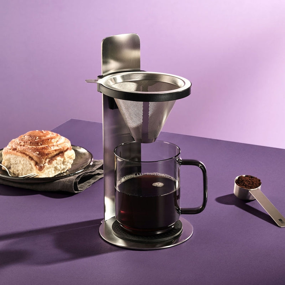 AdHoc MR. BREW stainless steel coffee maker with mug