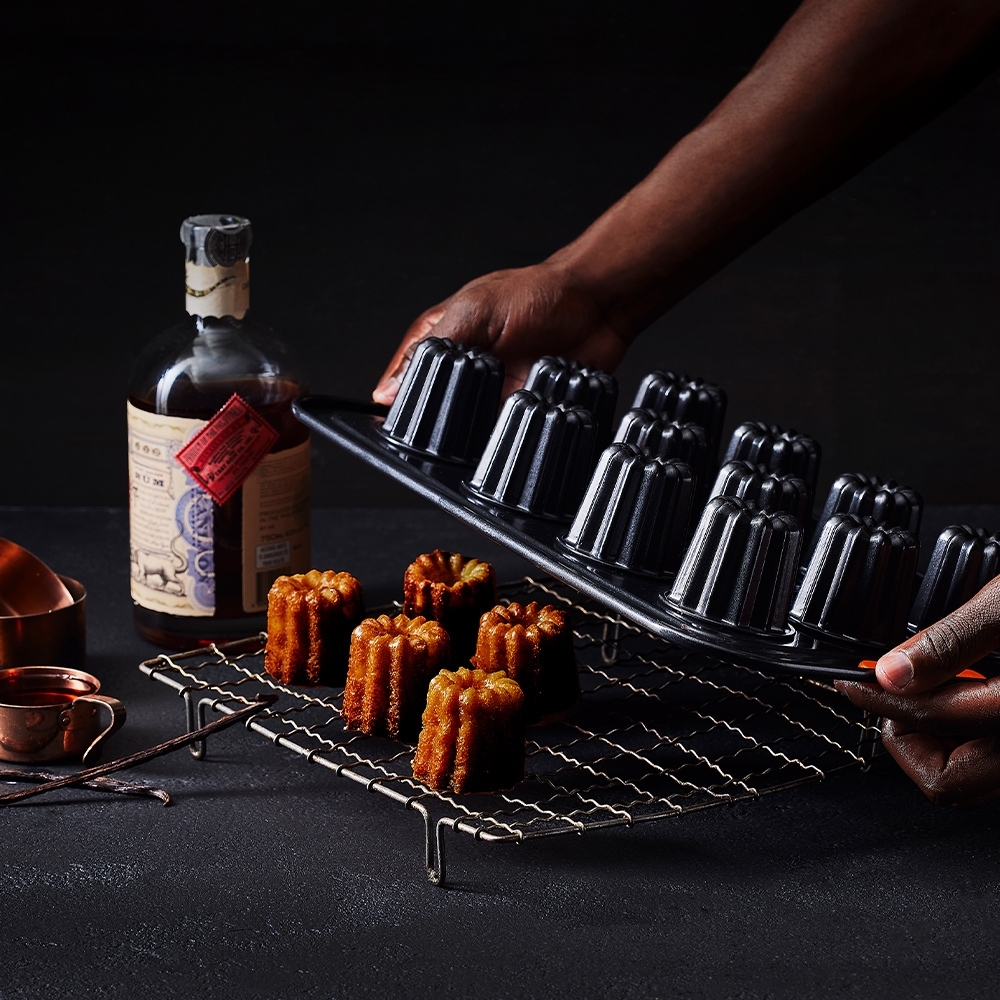 Le Creuset - Non-stick Cooling Rack Le Creuset - Non-stick Cooling Rack