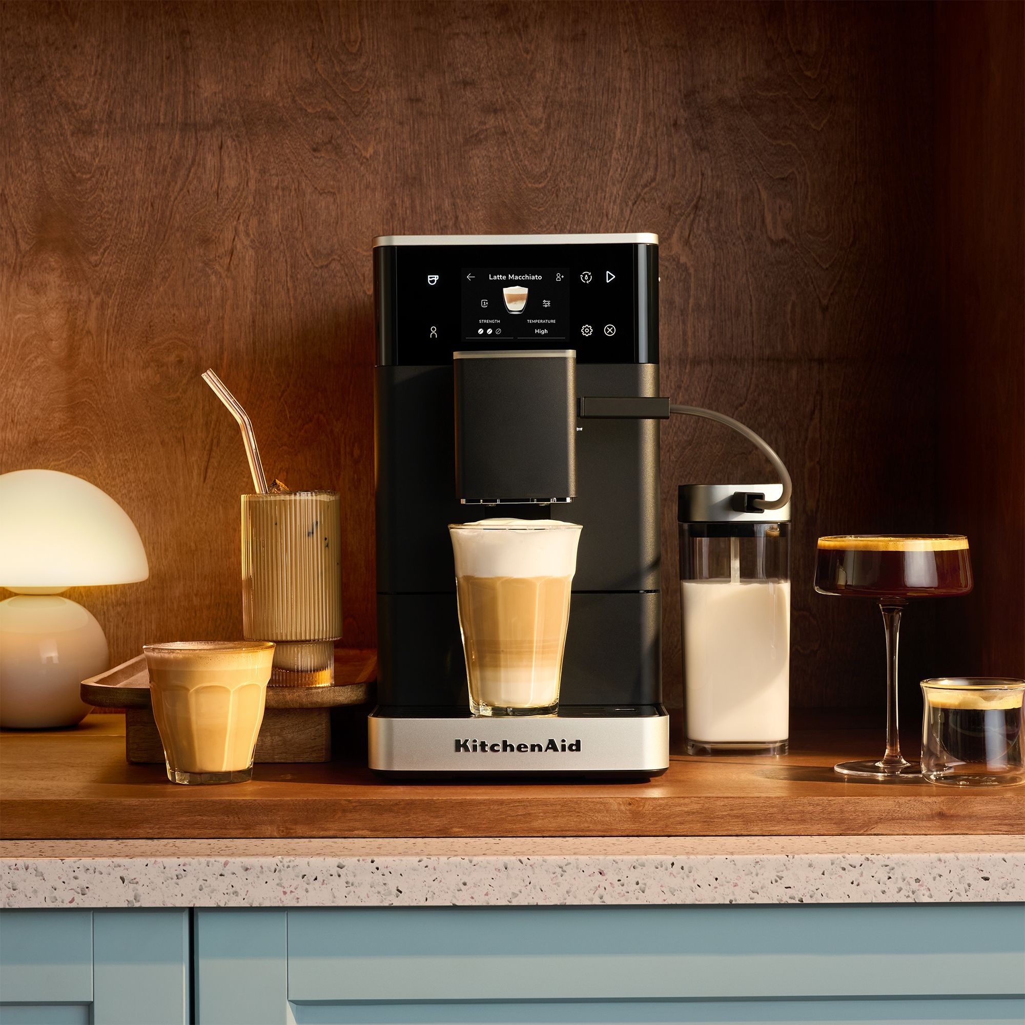 KitchenAid - Kaffeevollautomat KF4 mit Iced Coffee-Funktion - Matt Schwarz