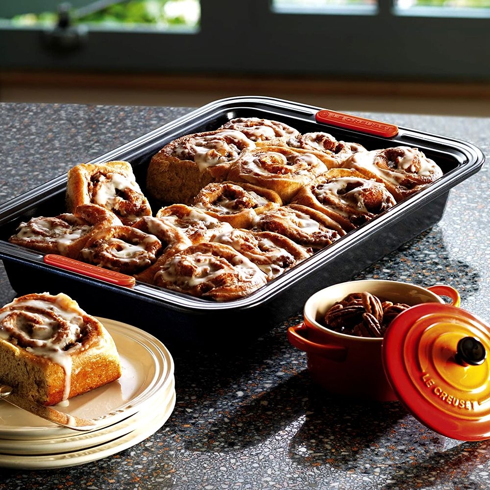 Le Creuset - Rectangular Cake Tin Le Creuset - Rectangular Cake Tin