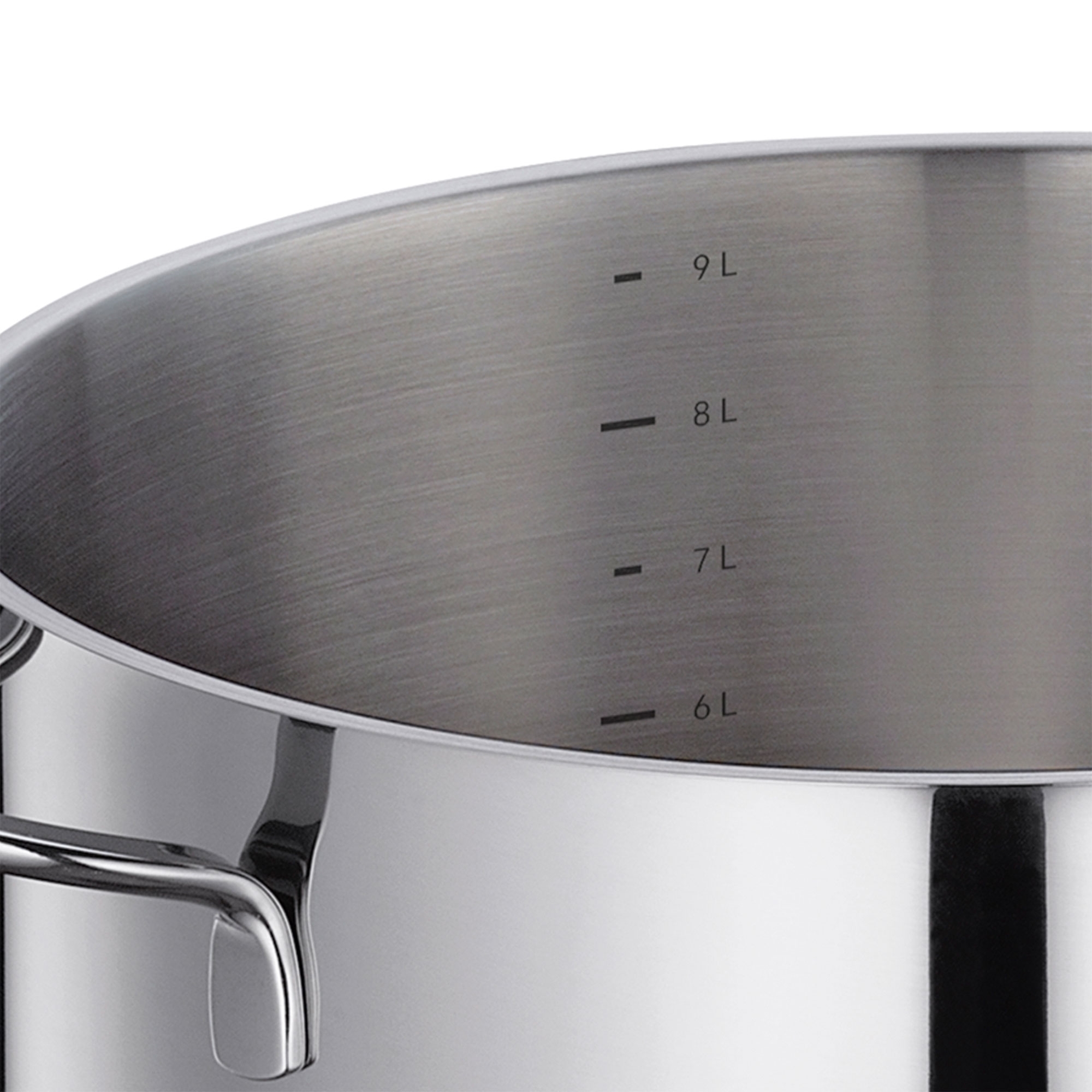 Large stainless steel pot with 6–9 litre scale inside