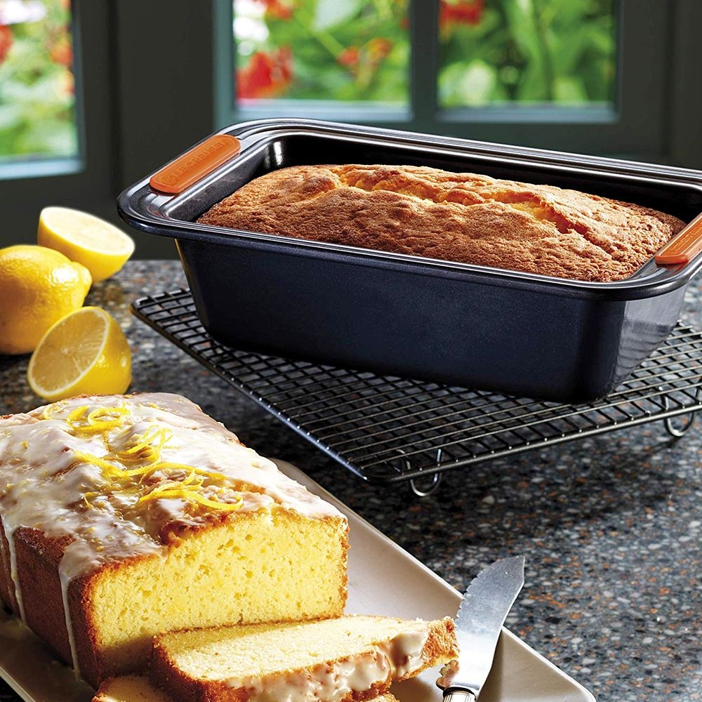 Le Creuset - Loaf Tin Le Creuset - Loaf Tin