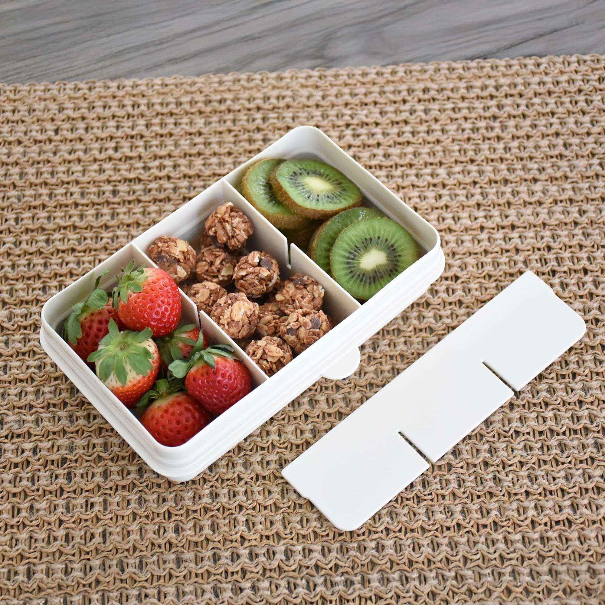 melii - Snack-Box "Snackle" mini - 6 Fächer, 708 ml, weiß