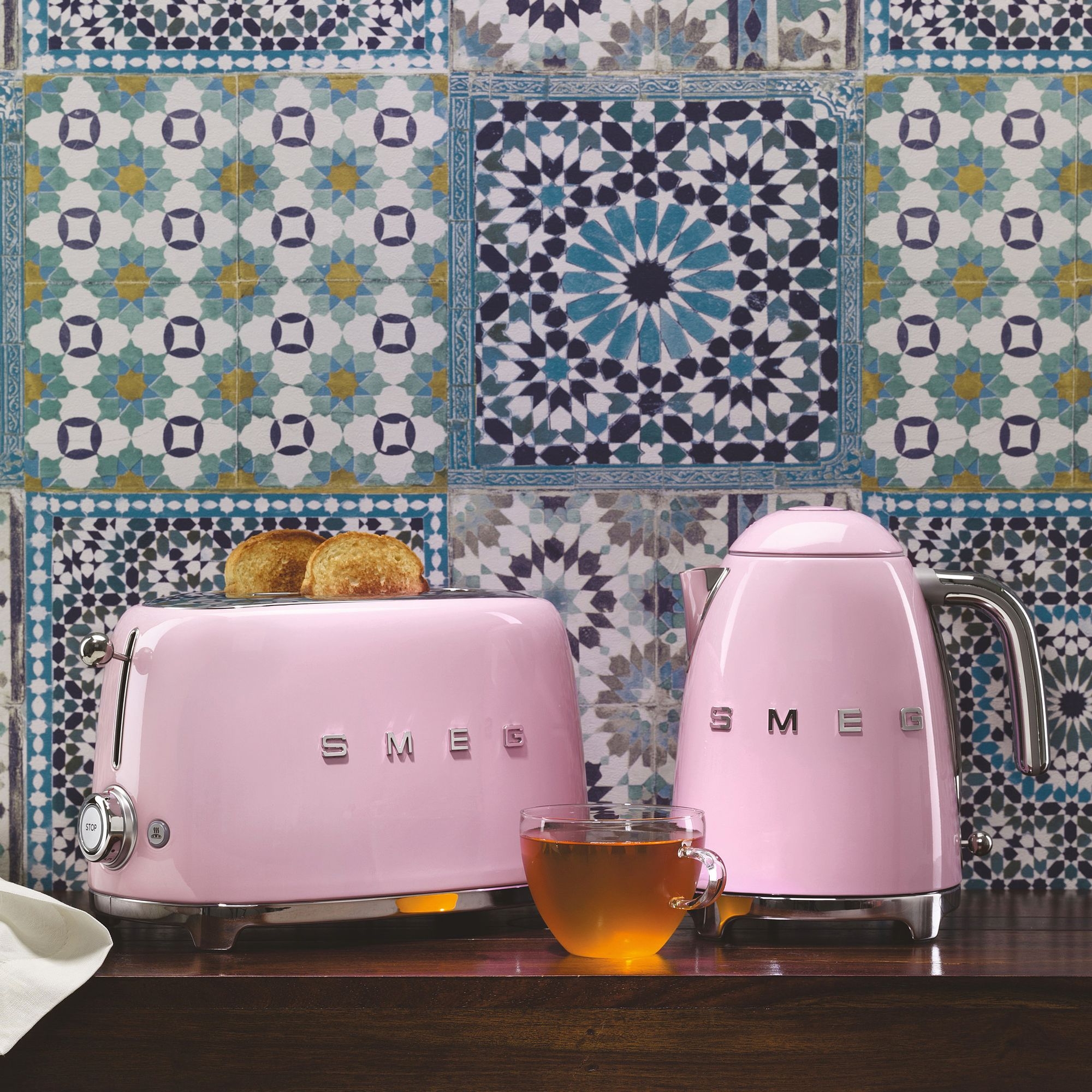 SMEG - 4-slot toaster - 50's retro style - pink SMEG - 4-slot toaster - 50's retro style - pink