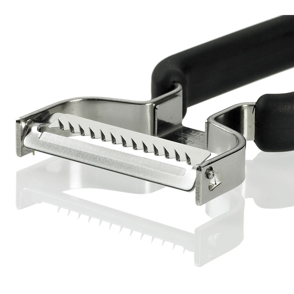 Lurch - Julienne Peeler black
