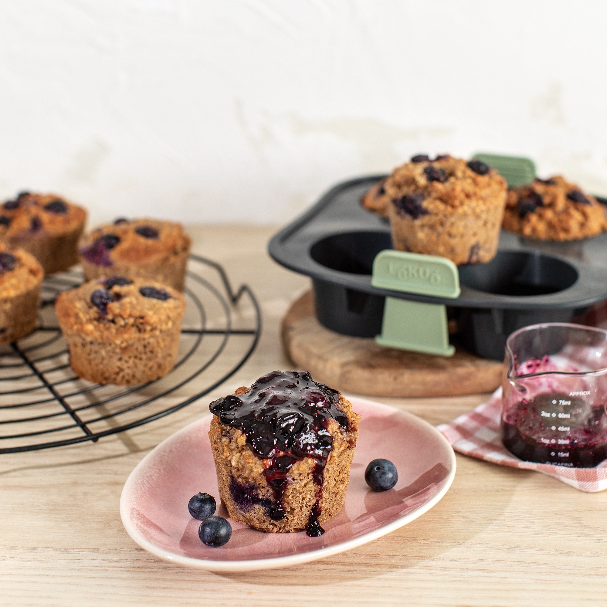Lékué – Muffin tin for an air fryer