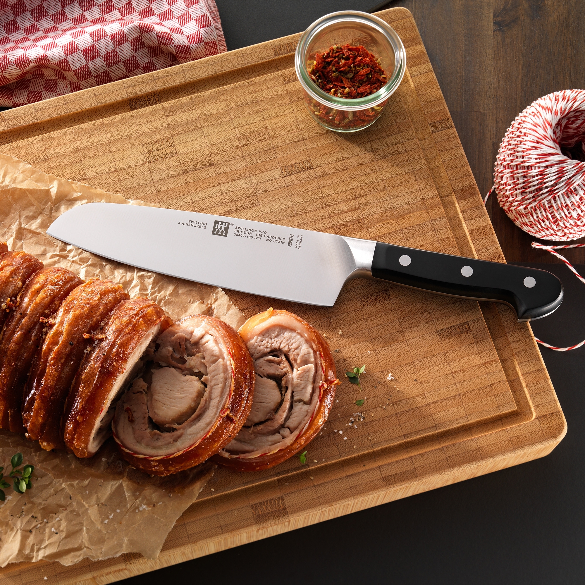 ZWILLING - Santoku knife | Pro | 18 cm