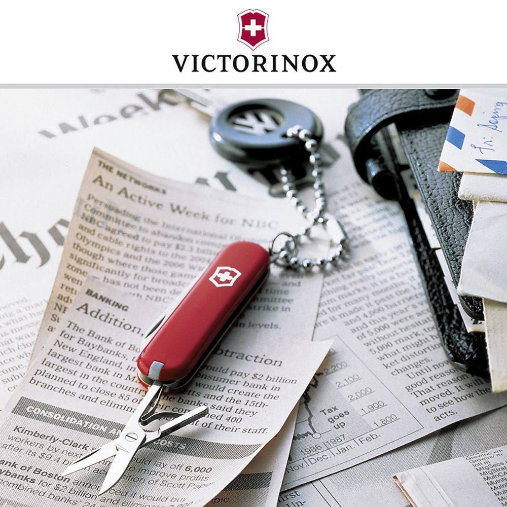 Victorinox - Pocket Tool Classic, red