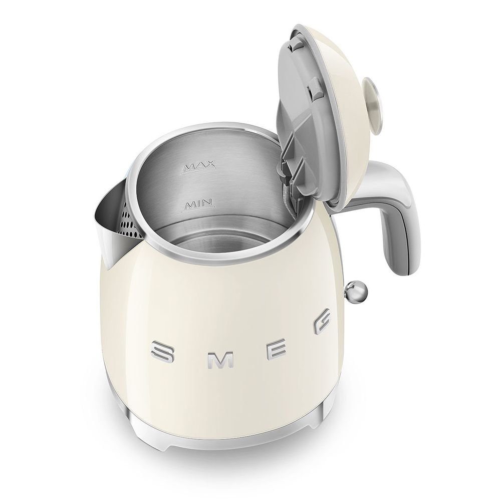 Smeg - 0.8 L kettle KLF05 - design line style The 50 ° years Smeg - 0.8 L kettle KLF05 - design line style The 50 ° years