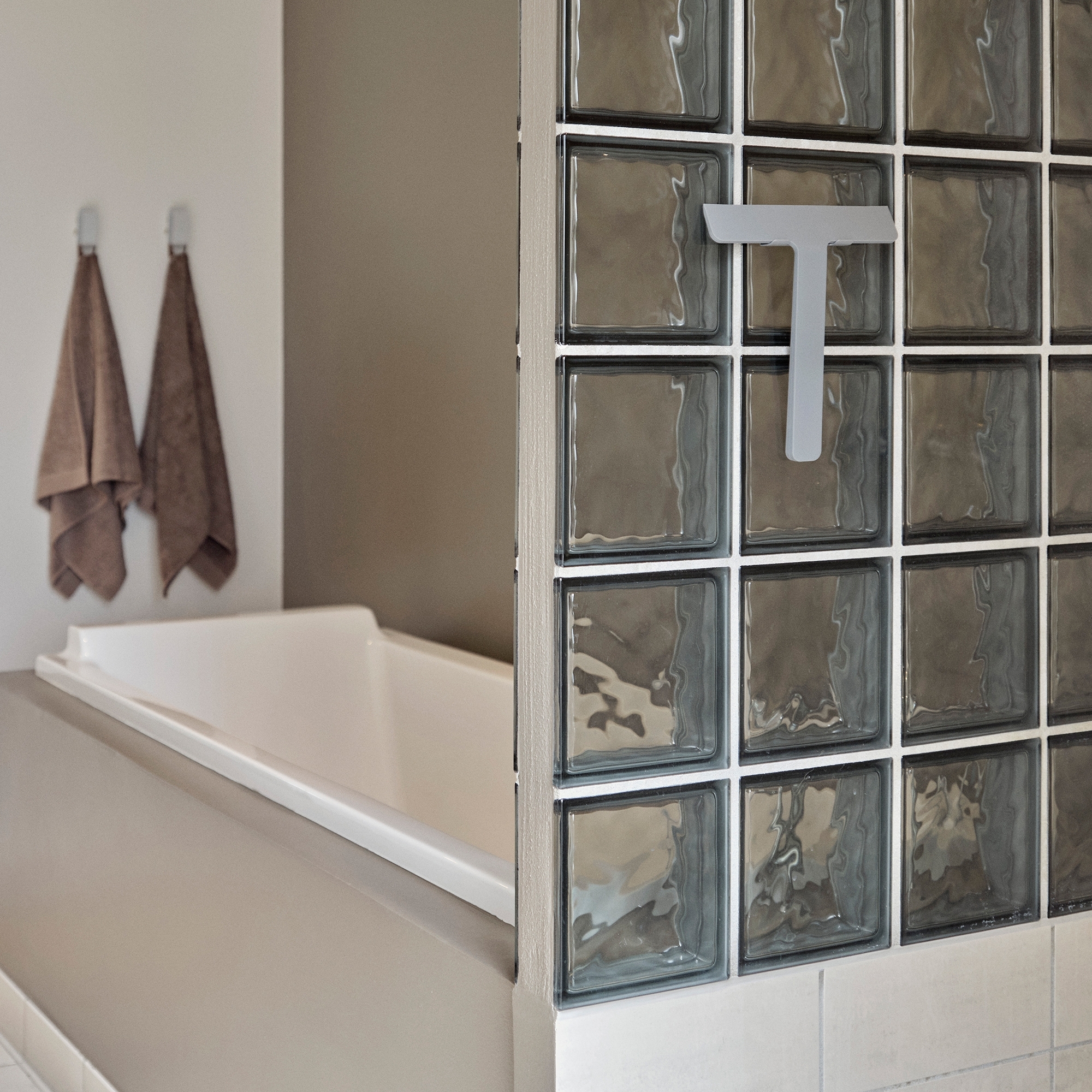 Zone - Ume Duschabzieher - Soft Grey