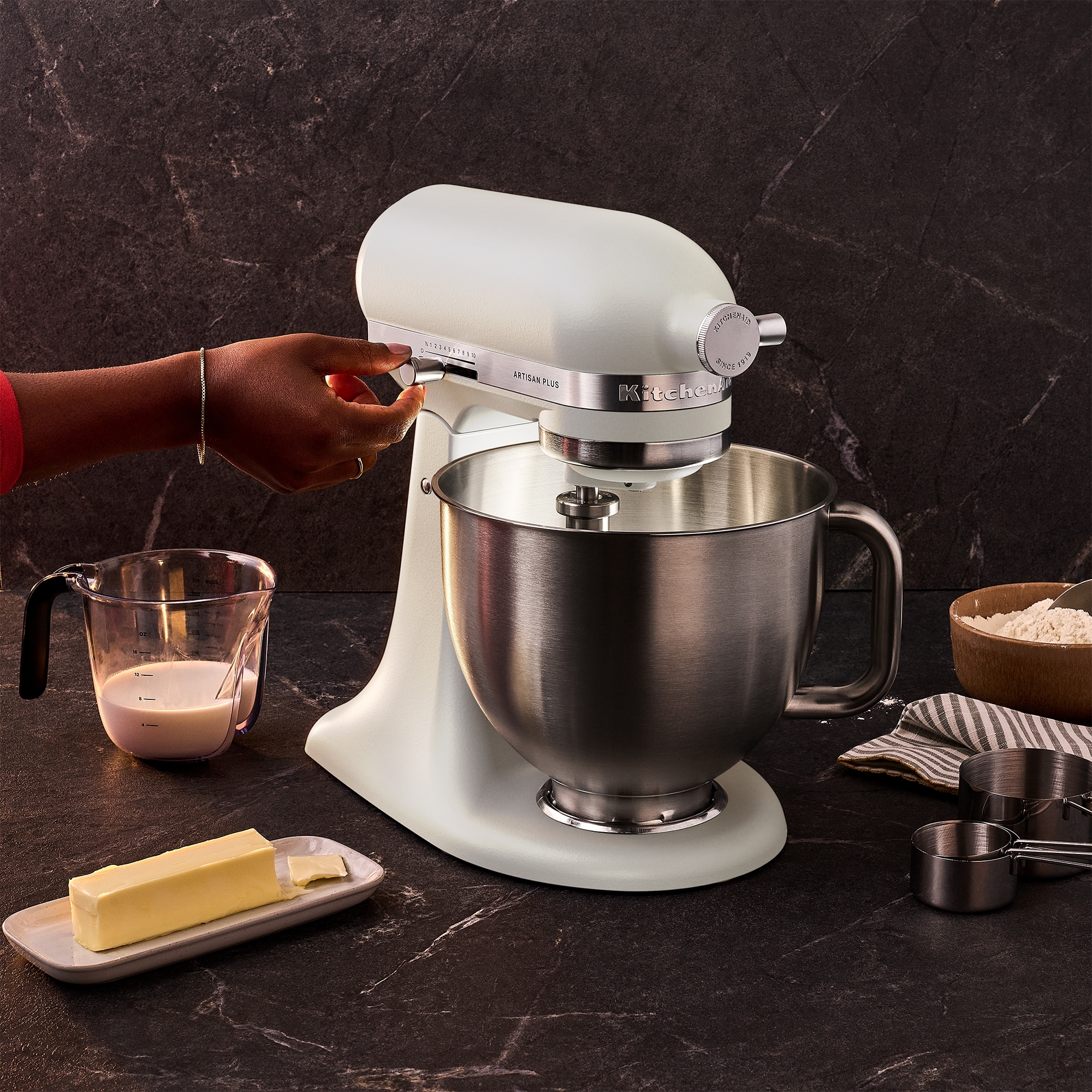 KitchenAid - Artisan Plus Küchenmaschine 5KSM50PKVEPL - Porcelain White
